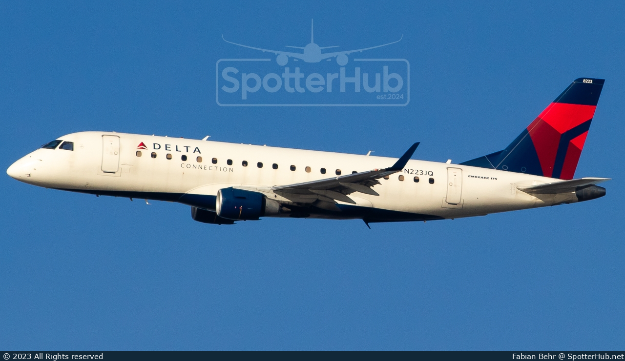 Photo of N223JQ - Embraer ERJ-175LR operated by Delta Connection (opb Republic Airways)