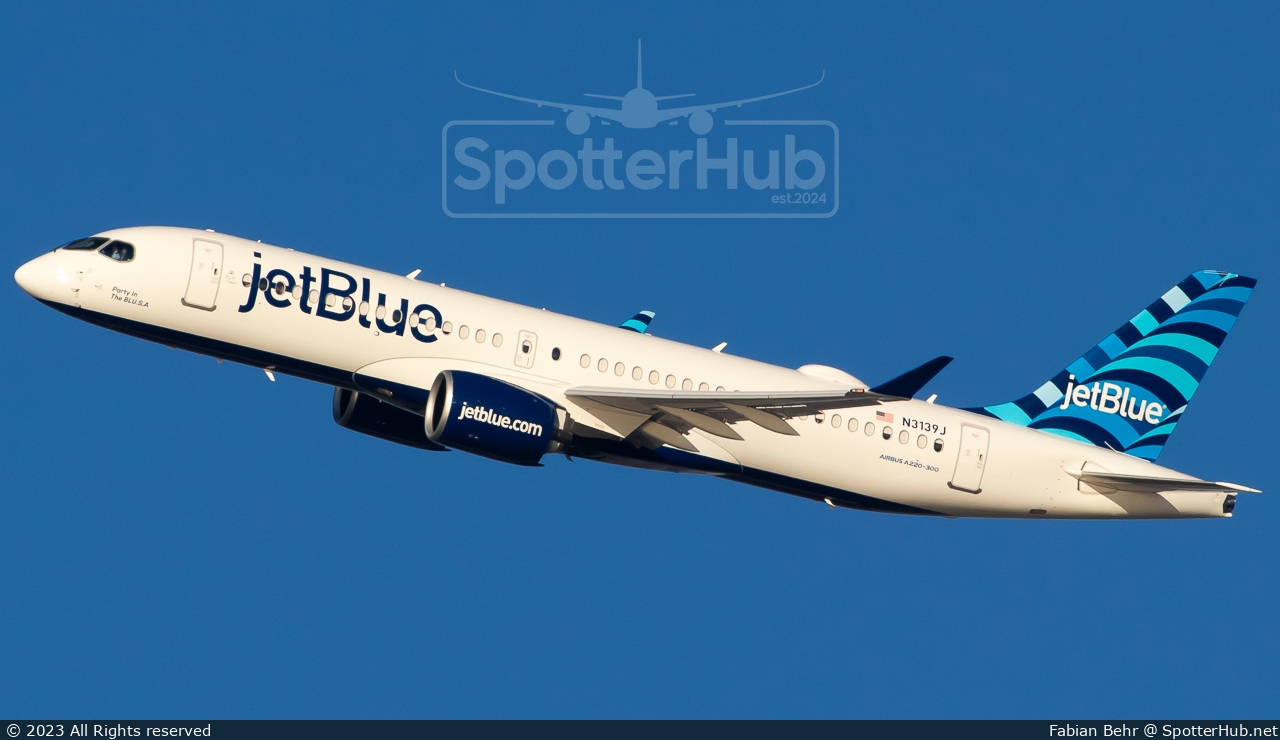 Photo of N3139J - Airbus A220-300 operated by jetBlue Airways