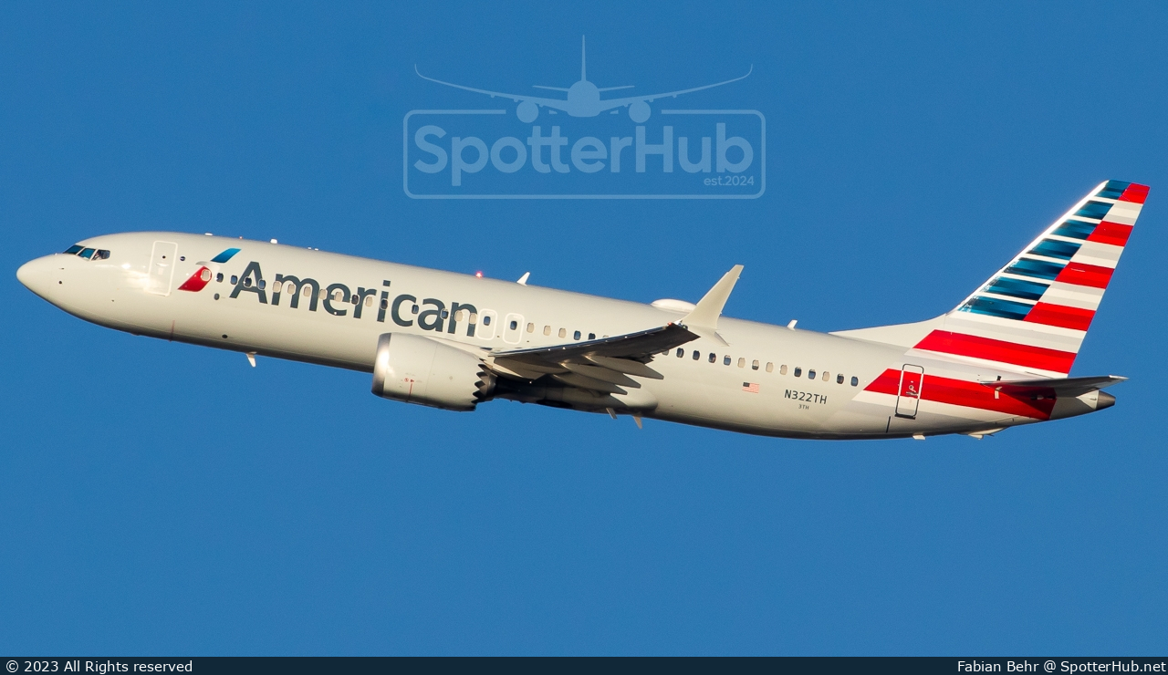 Photo of N322TH - Boeing 737 MAX 8 operated by American Airlines