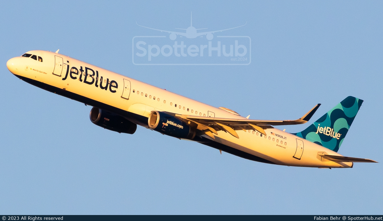 Photo of N968JT - Airbus A321-231 operated by jetBlue Airways