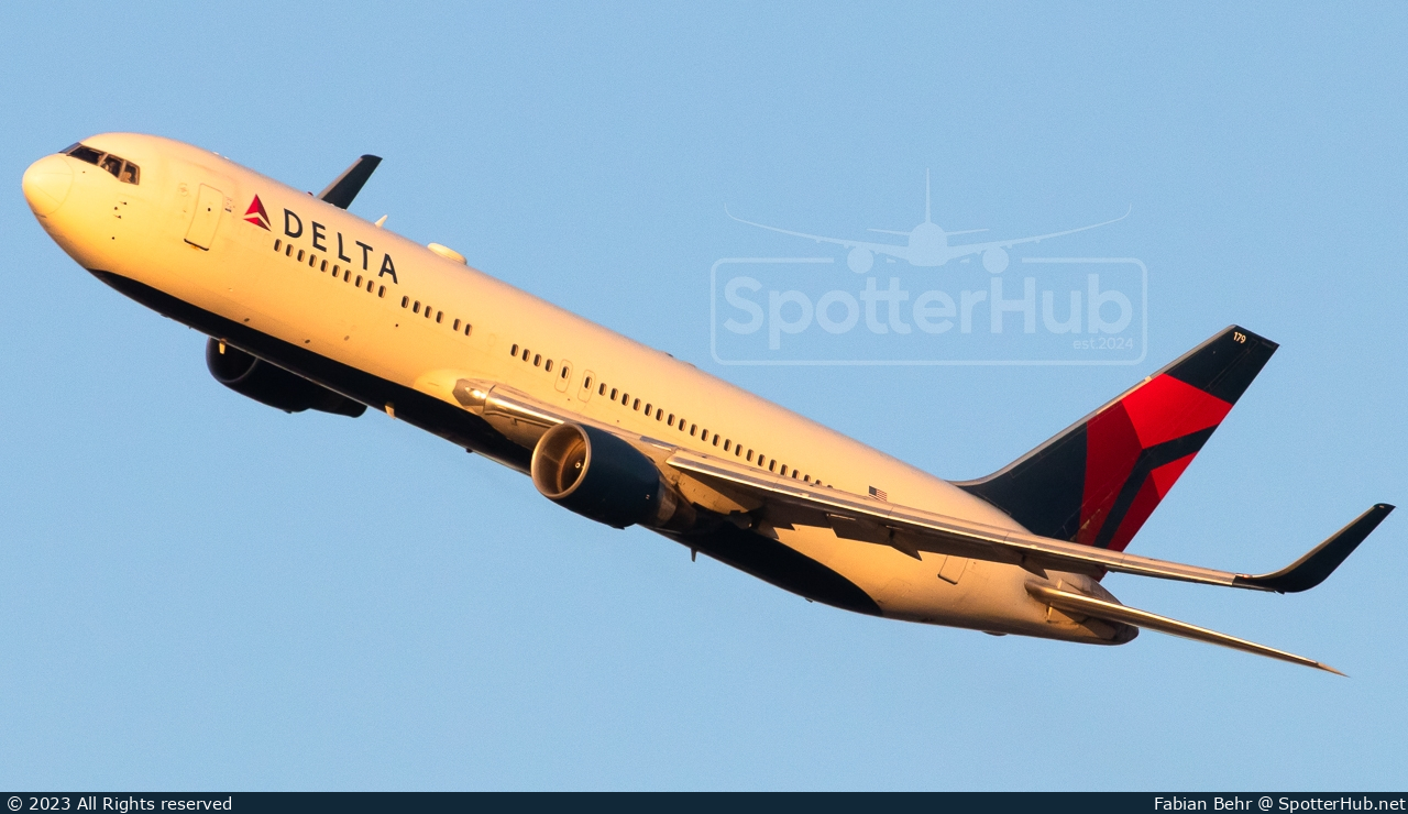 Photo of N179DN - Boeing 767-332(ER) operated by Delta Air Lines