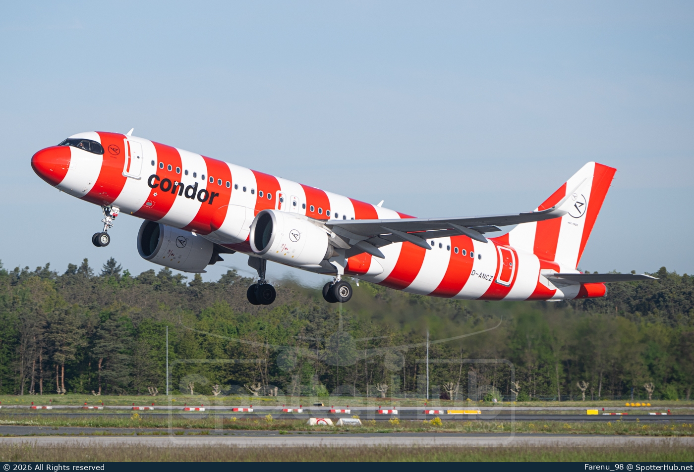 Photo of D-ANCZ - Airbus A320-271N operated by Condor