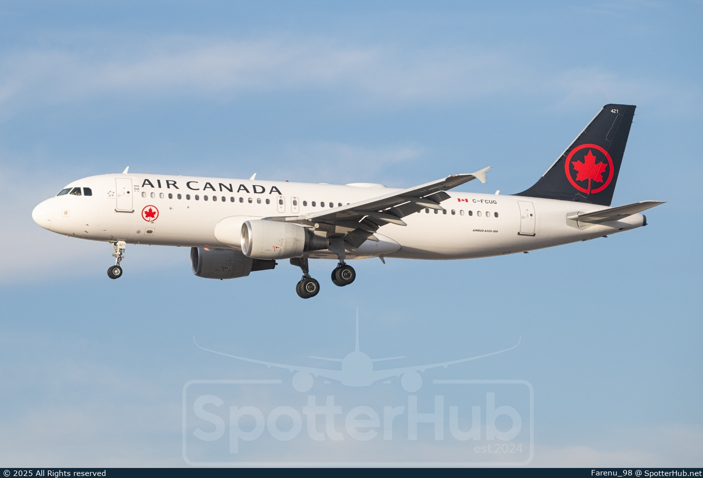 Photo of C-FCUG - Airbus A320-214 operated by Air Canada