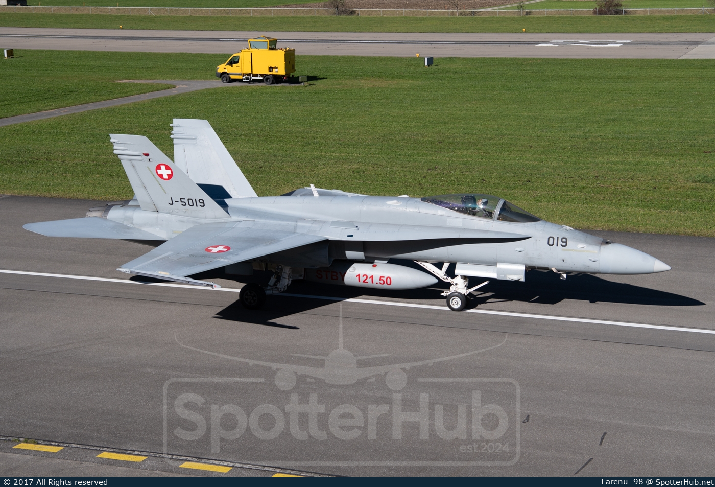 Photo of J-5019 - McDonnell Douglas F/A-18C Hornet operated by Swiss Air Force
