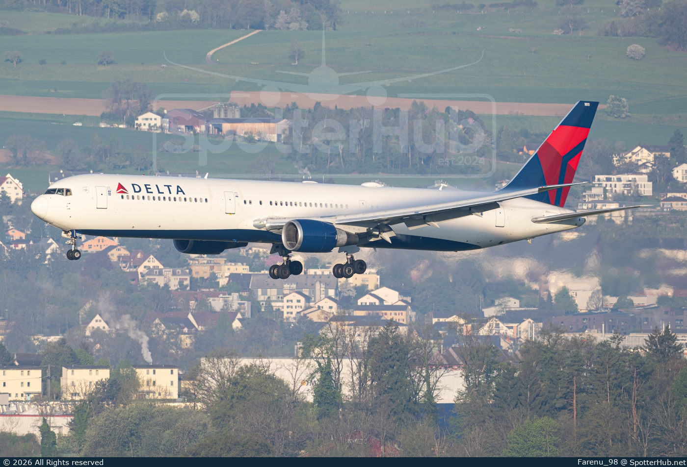 Photo of N839MH - Boeing 767-432(ER) operated by Delta Air Lines