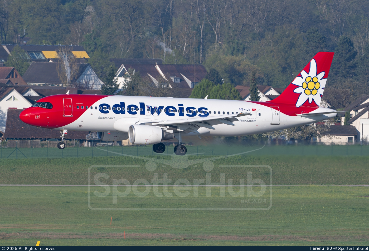 Photo of HB-IJV - Airbus A320-214 operated by Edelweiss Air