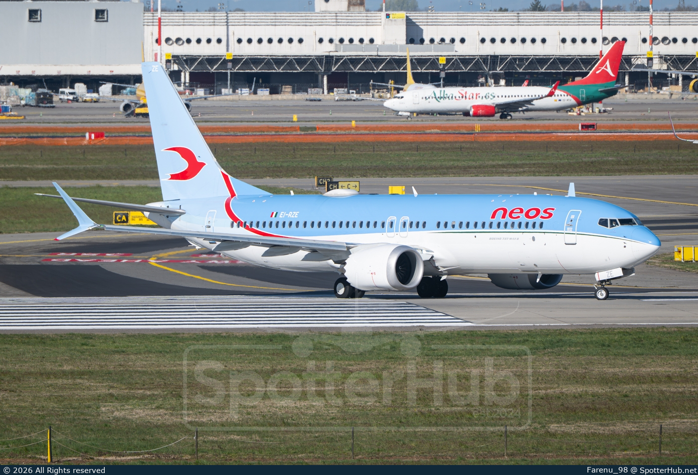 Photo of EI-RZE - Boeing 737 MAX 8 operated by Neos