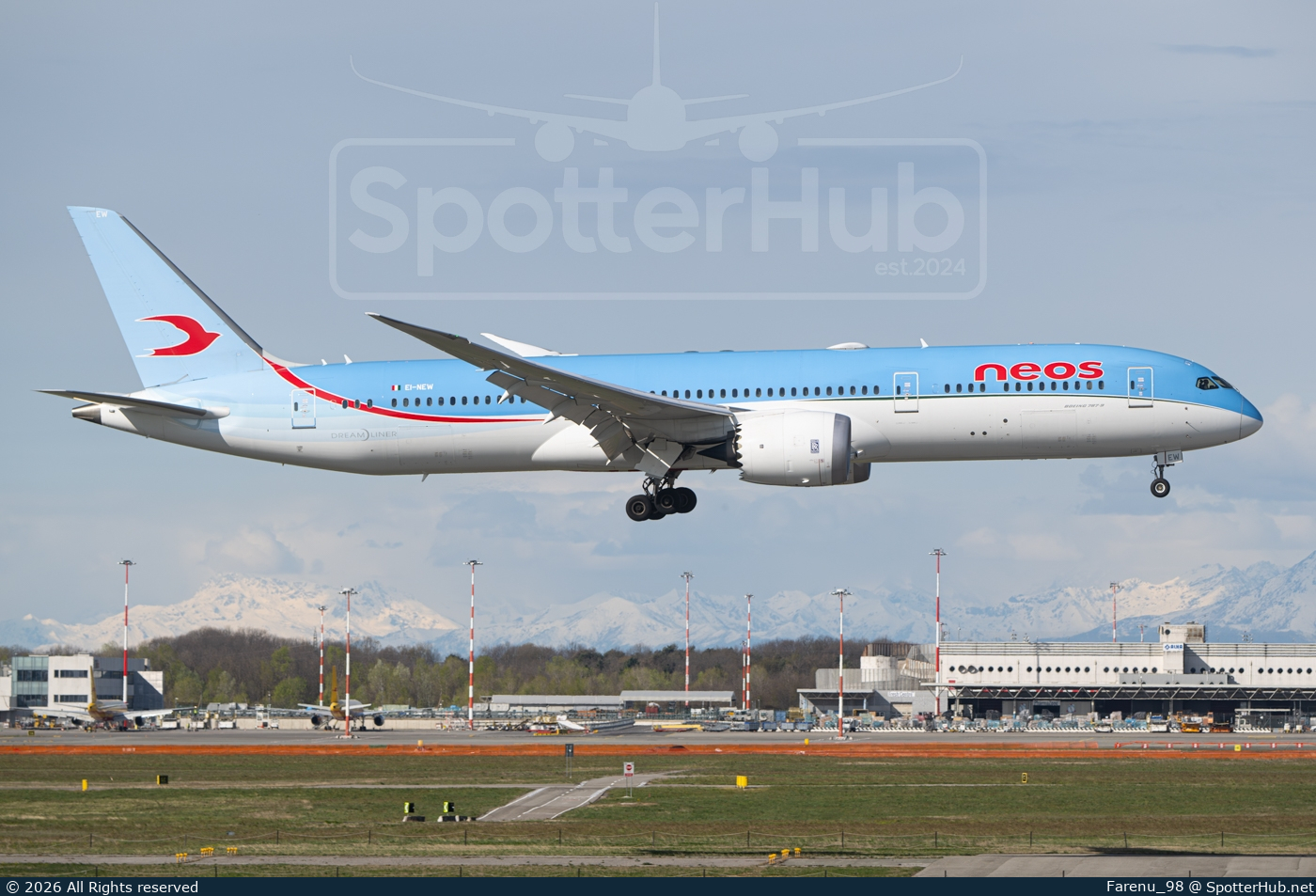 Photo of EI-NEW - Boeing 787-9 Dreamliner operated by Neos