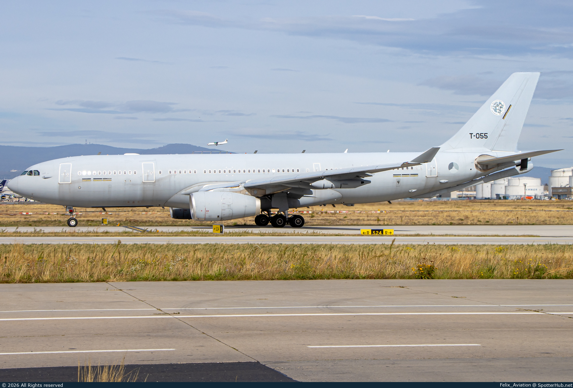 Photo of T-055 - Airbus KC-30M operated by Royal Netherlands Air Force