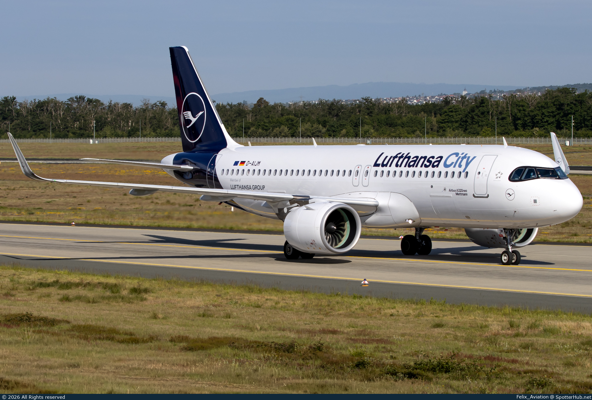 Photo of D-AIJM - Airbus A320-271N operated by Lufthansa City Airlines