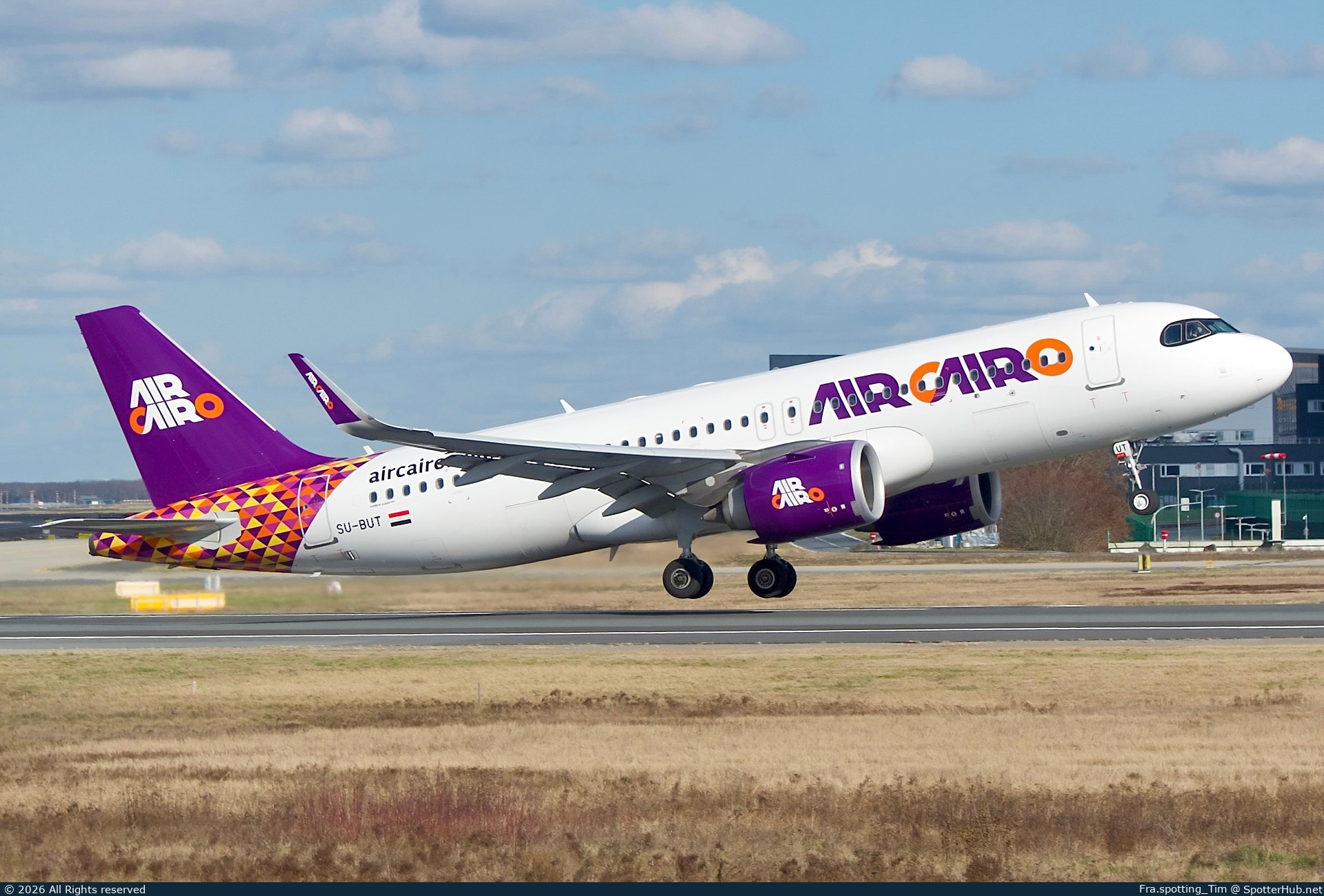 Photo of SU-BUT - Airbus A320-251N operated by Air Cairo