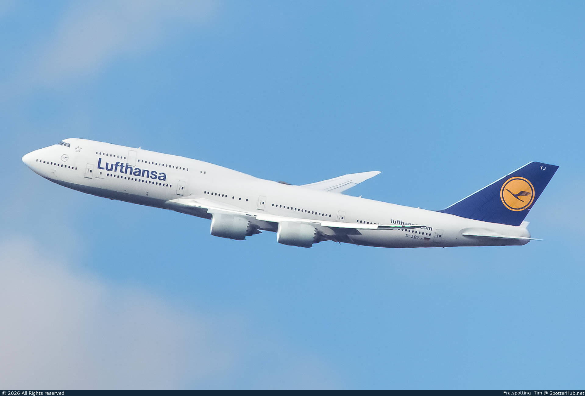 Photo of D-ABYJ - Boeing 747-830 operated by Lufthansa