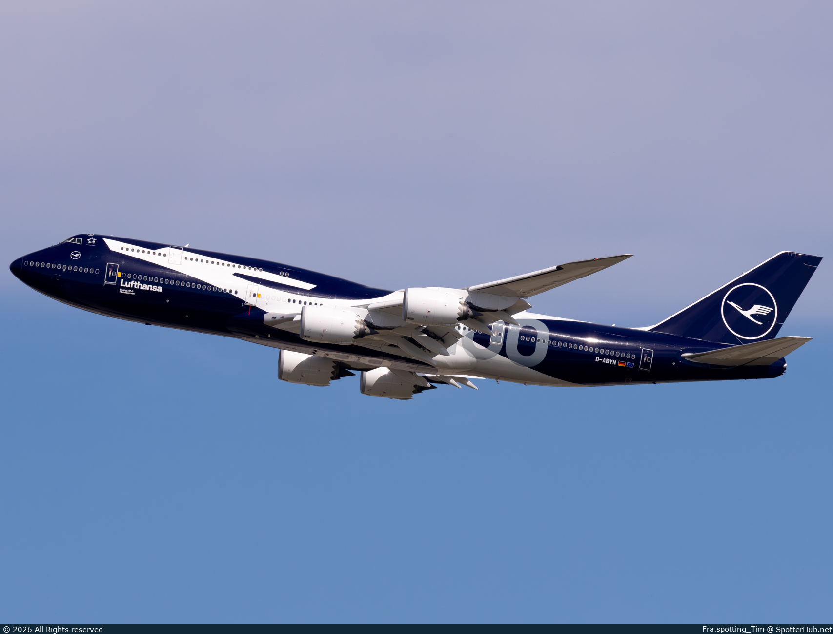 Photo of D-ABYN - Boeing 747-830 operated by Lufthansa