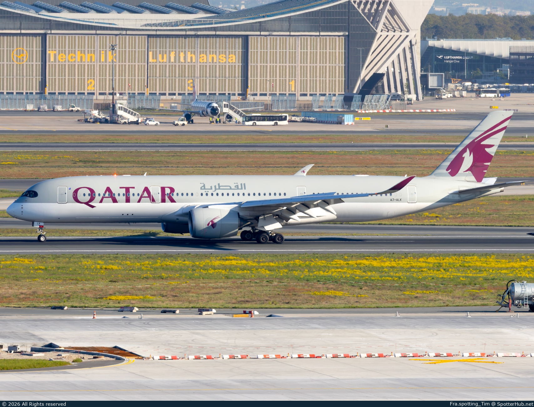 Photo of A7-ALK - Airbus A350-941 operated by Qatar Airways