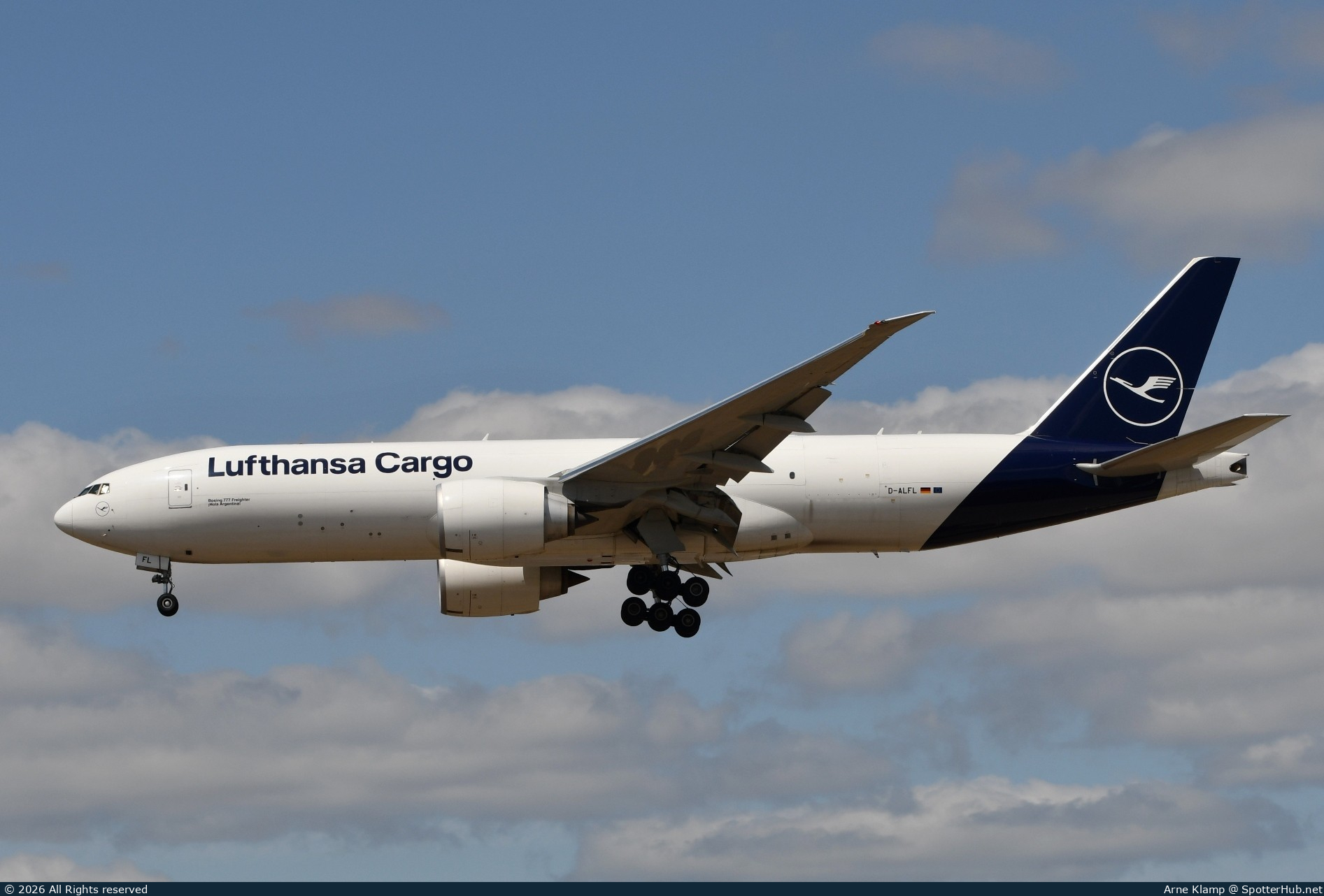 Photo of D-ALFL - Boeing 777-FBT operated by Lufthansa Cargo