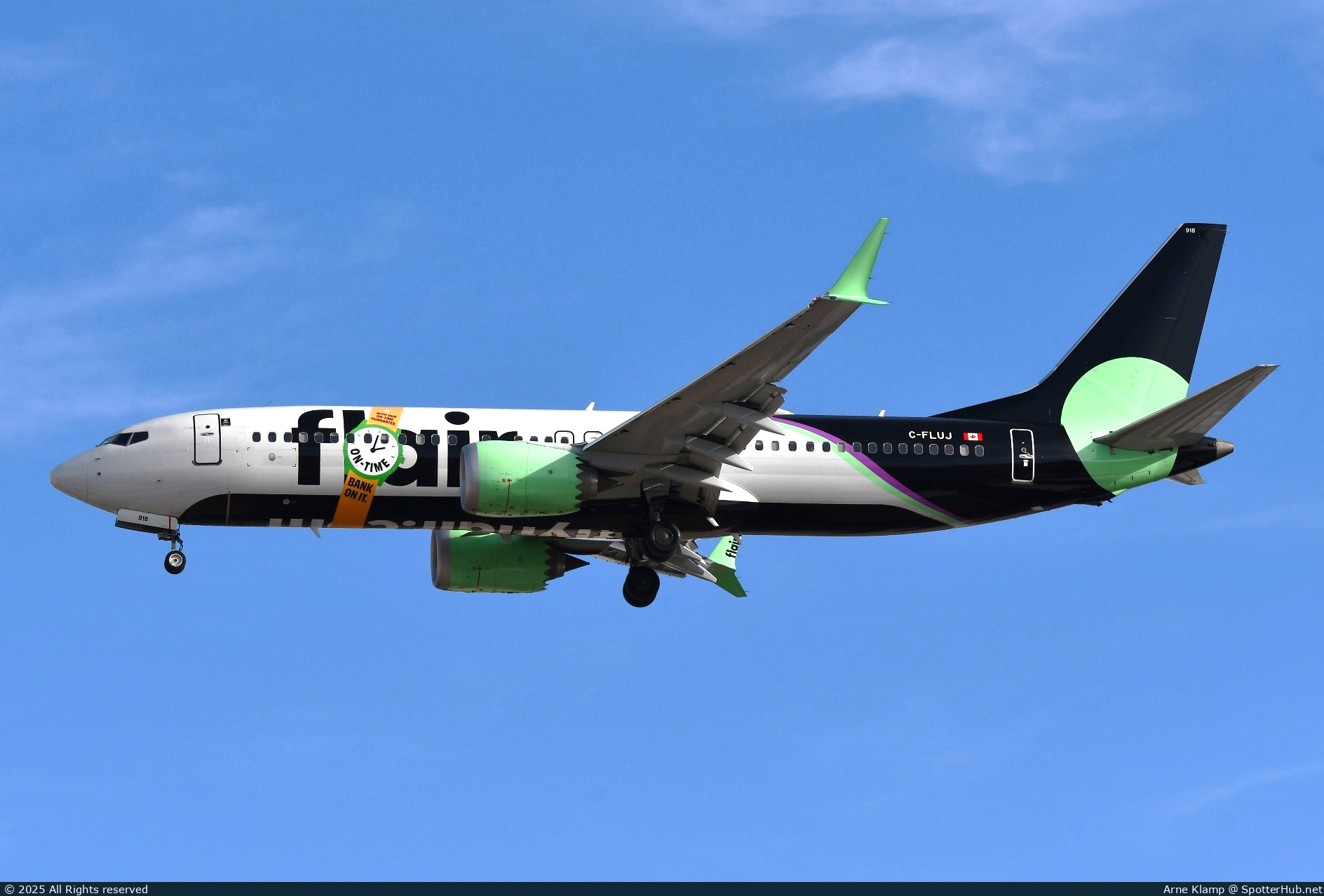 Photo of C-FLUJ - Boeing 737 MAX 8 operated by Flair Airlines