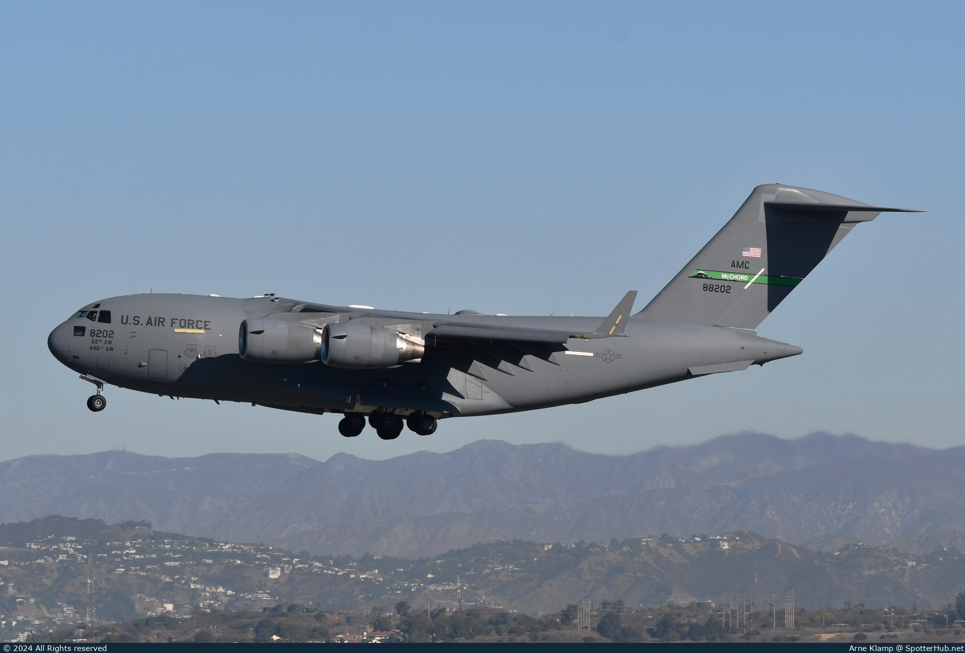 Photo of 08-8202 - Boeing C-17A Globemaster III operated by US Air Force