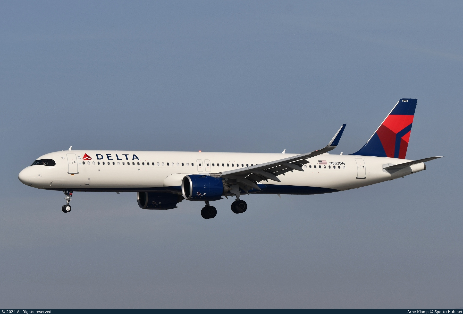 Photo of N532DN - Airbus A321-271NX operated by Delta Air Lines