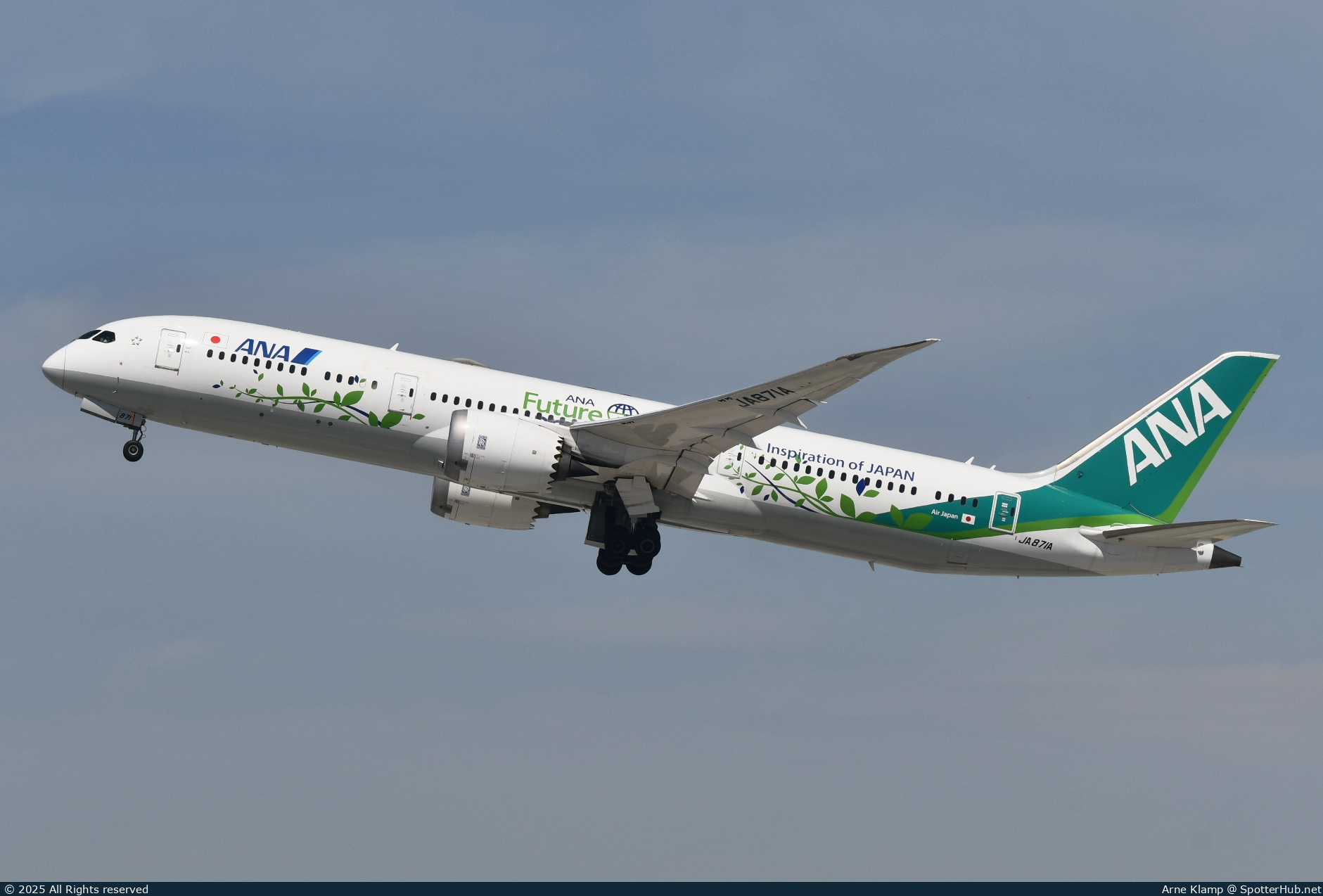 Photo of JA871A - Boeing 787-9 Dreamliner operated by ANA All Nippon Airways (opb Air Japan)