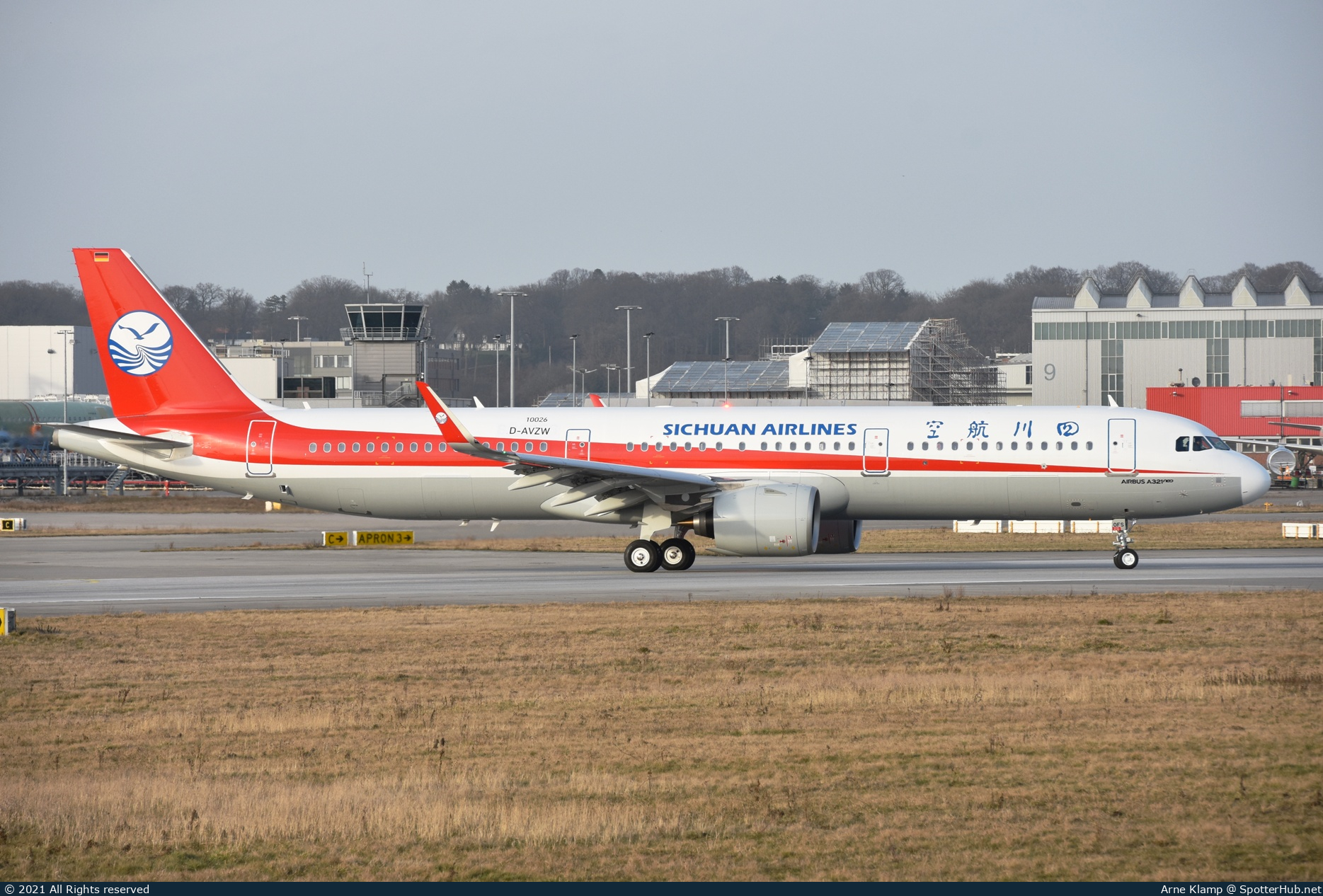 Photo of D-AVZW - Airbus A321-271N operated by Sichuan Airlines