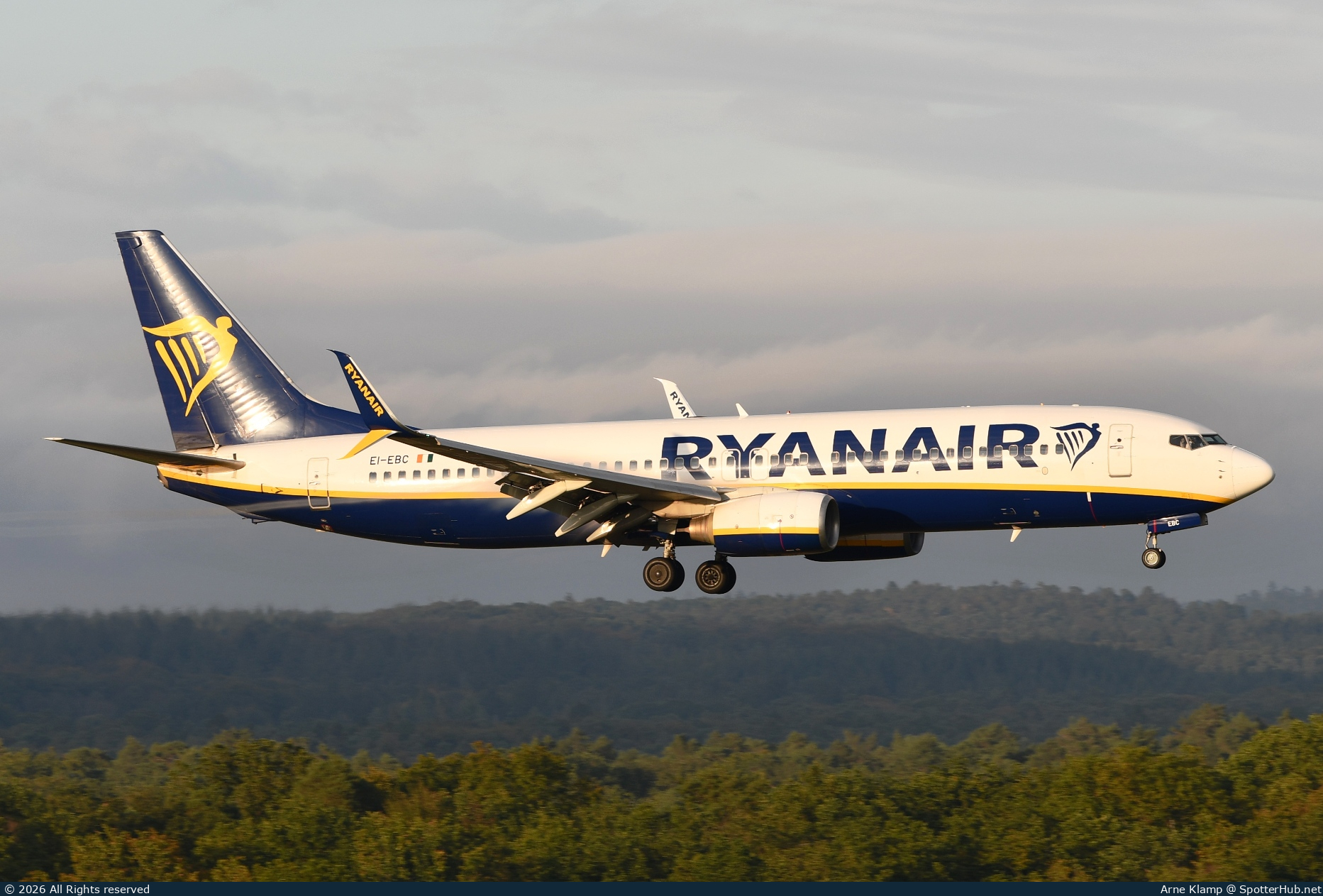 Photo of EI-EBC - Boeing 737-8AS operated by Ryanair