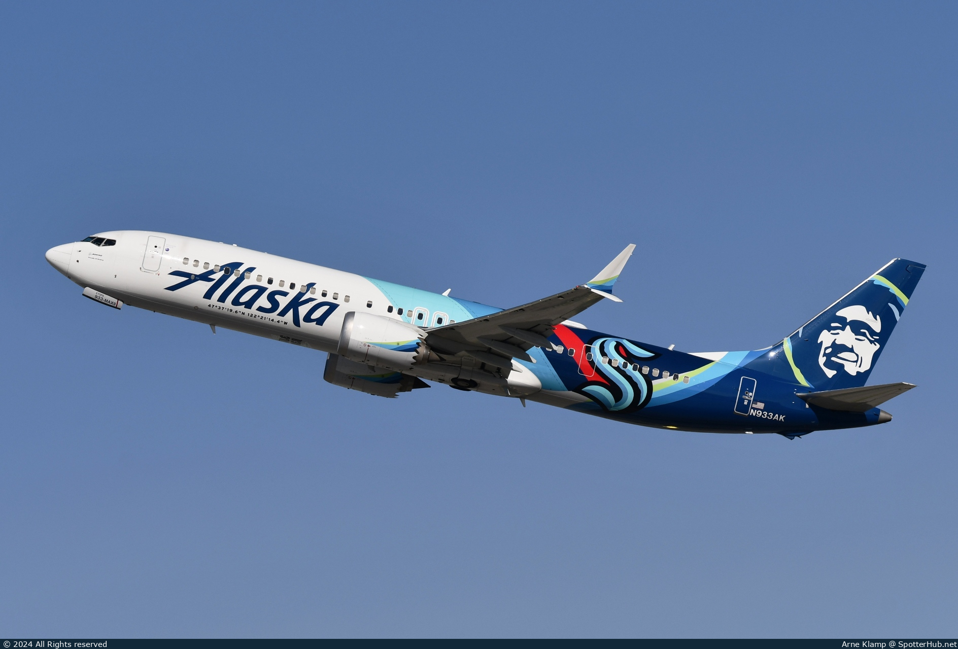 Photo of N933AK - Boeing 737 MAX 9 operated by Alaska Airlines