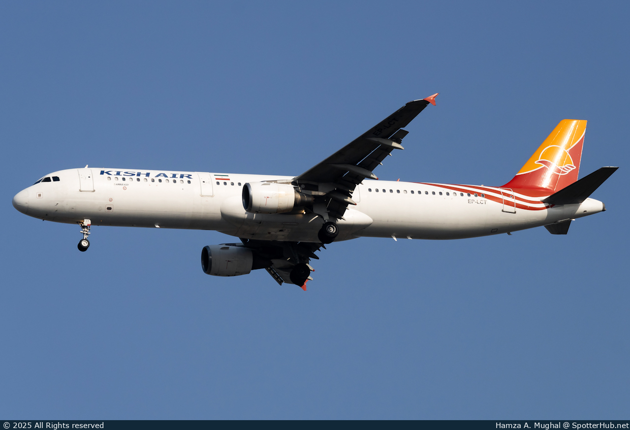 Photo of EP-LCT - Airbus A321-211 operated by Kish Air