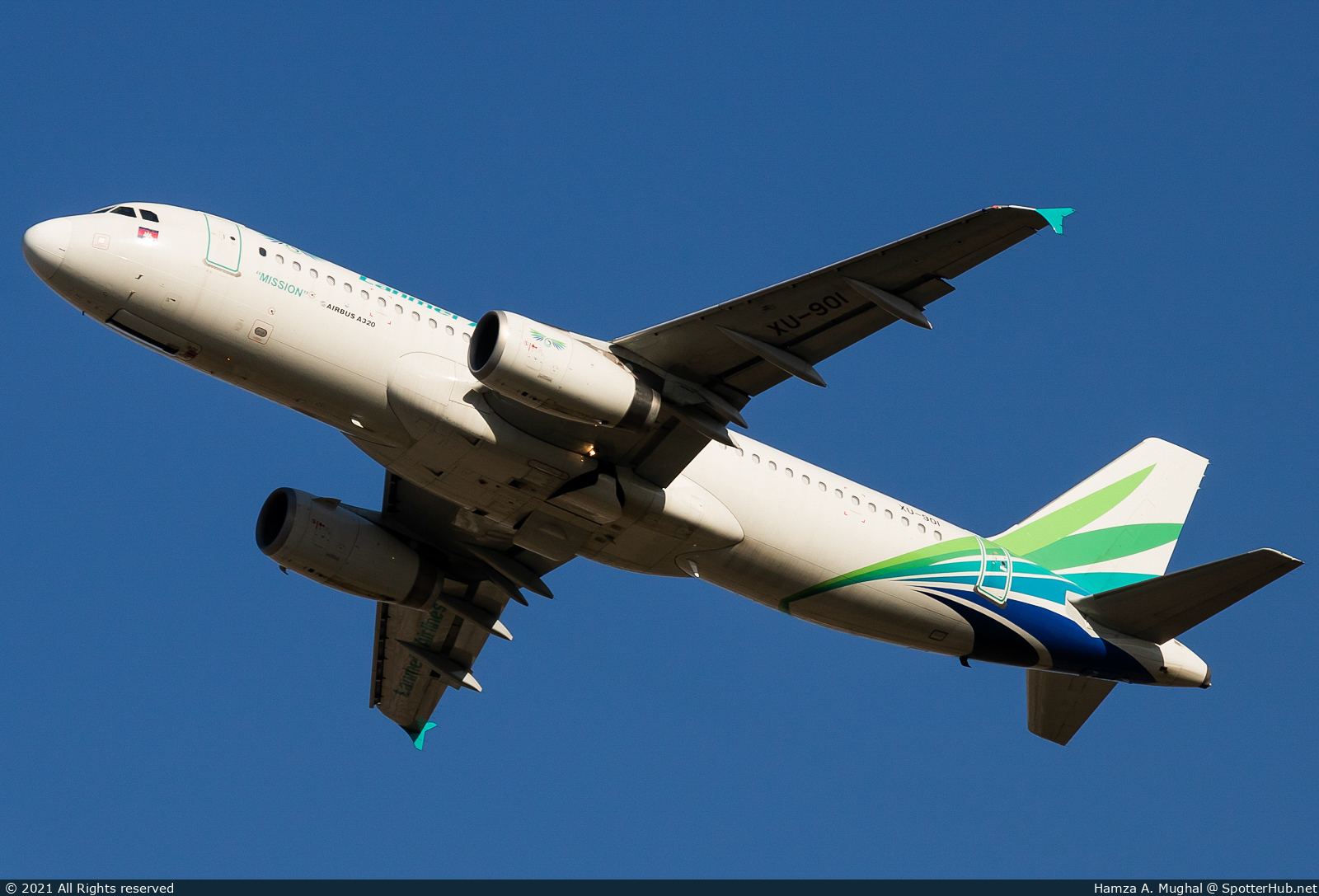 Photo of XU-901 - Airbus A320-232 operated by Lanmei Airlines