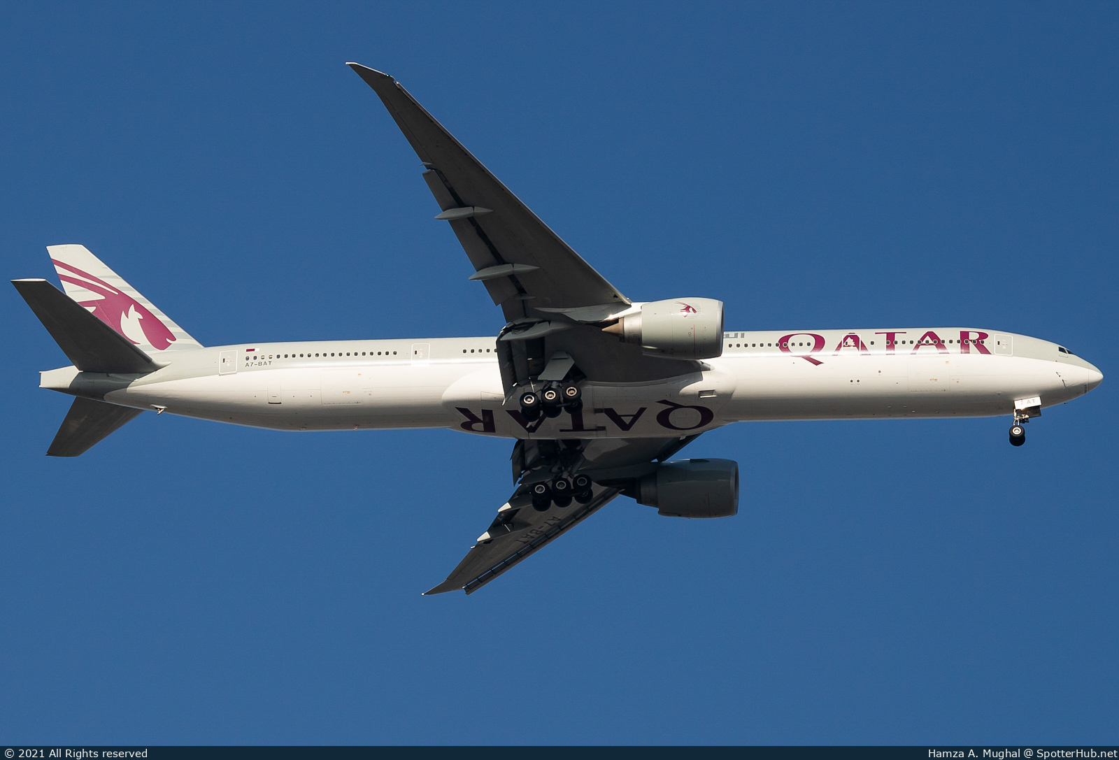 Photo of A7-BAT - Boeing 777-3DZ(ER) operated by Qatar Airways