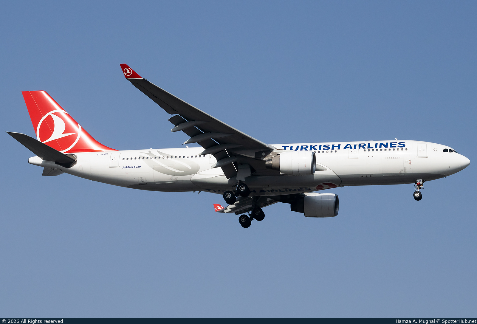 Photo of TC-LOH - Airbus A330-223 operated by Turkish Airlines