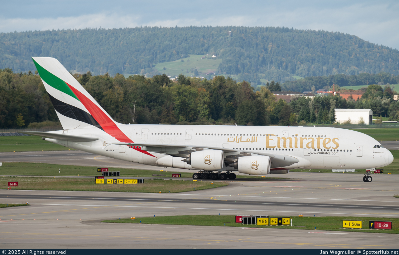 Photo of A6-EEN - Airbus A380-861 operated by Emirates