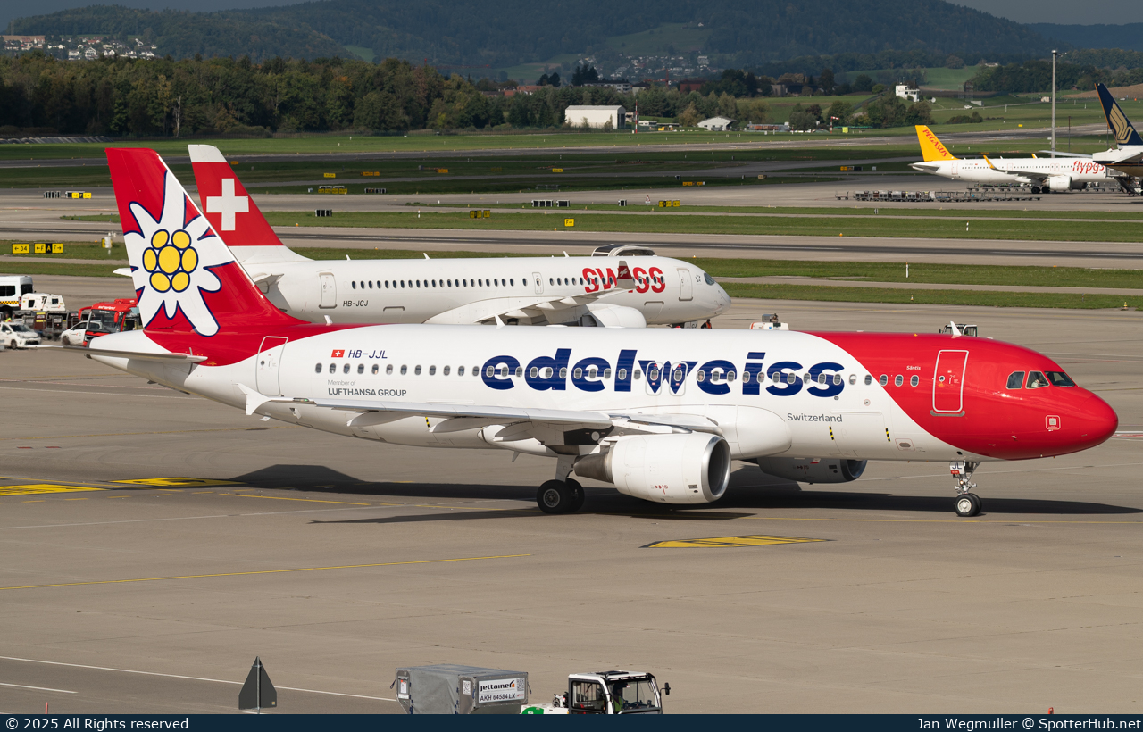 Photo of HB-JJL - Airbus A320-214 operated by Edelweiss Air