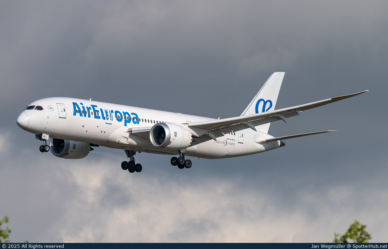 Photo of EC-NVZ - Boeing 787-8 Dreamliner operated by Air Europa
