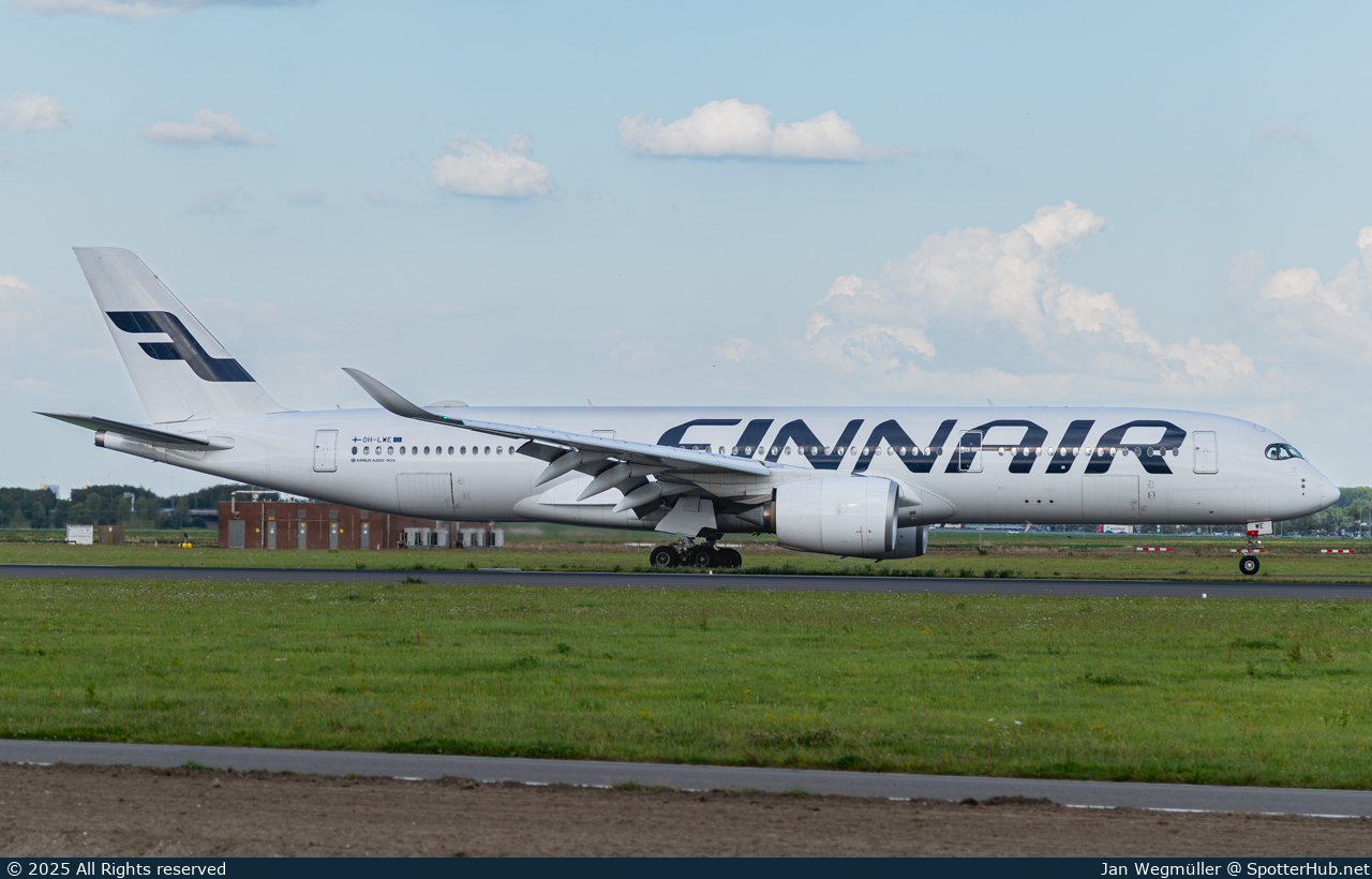 Photo of OH-LWE - Airbus A350-941 operated by Finnair