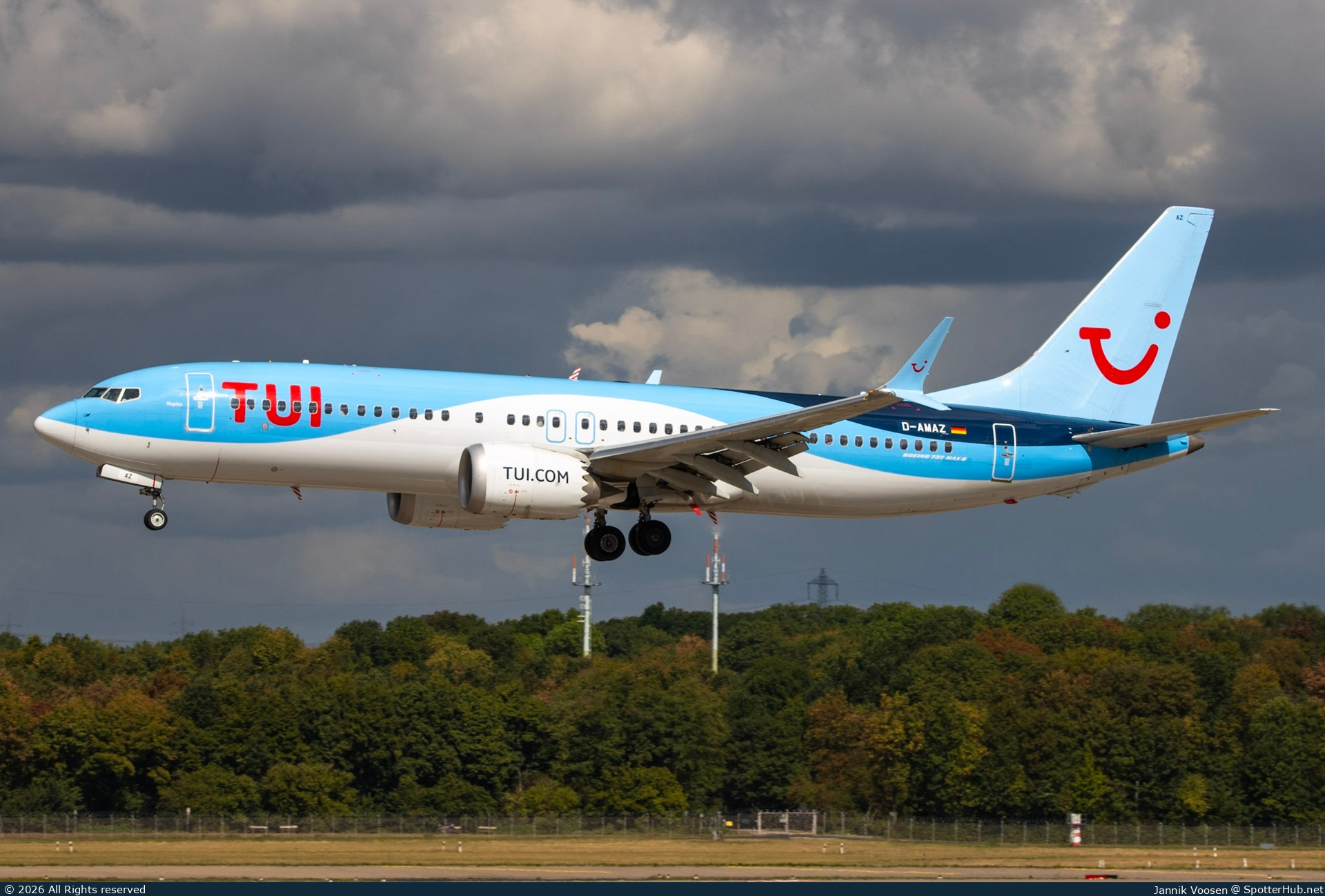 Photo of D-AMAZ - Boeing 737 MAX 8 operated by TUIfly