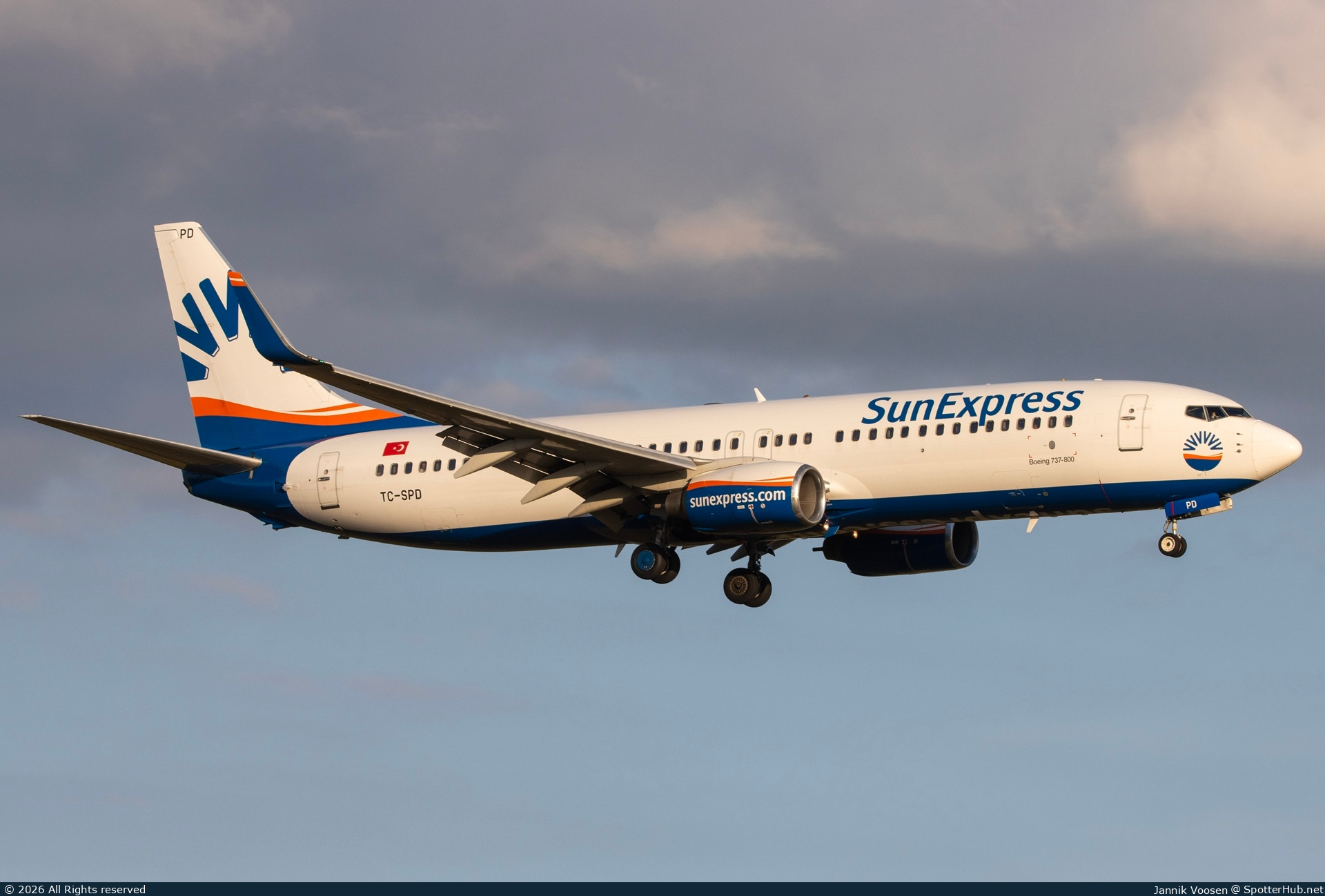 Photo of TC-SPD - Boeing 737-8AS operated by SunExpress