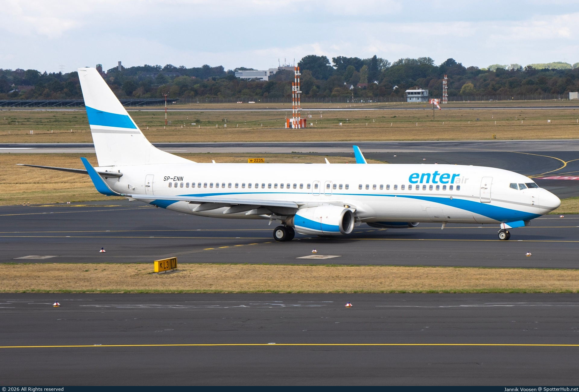 Photo of SP-ENN - Boeing 737-8CX operated by Enter Air