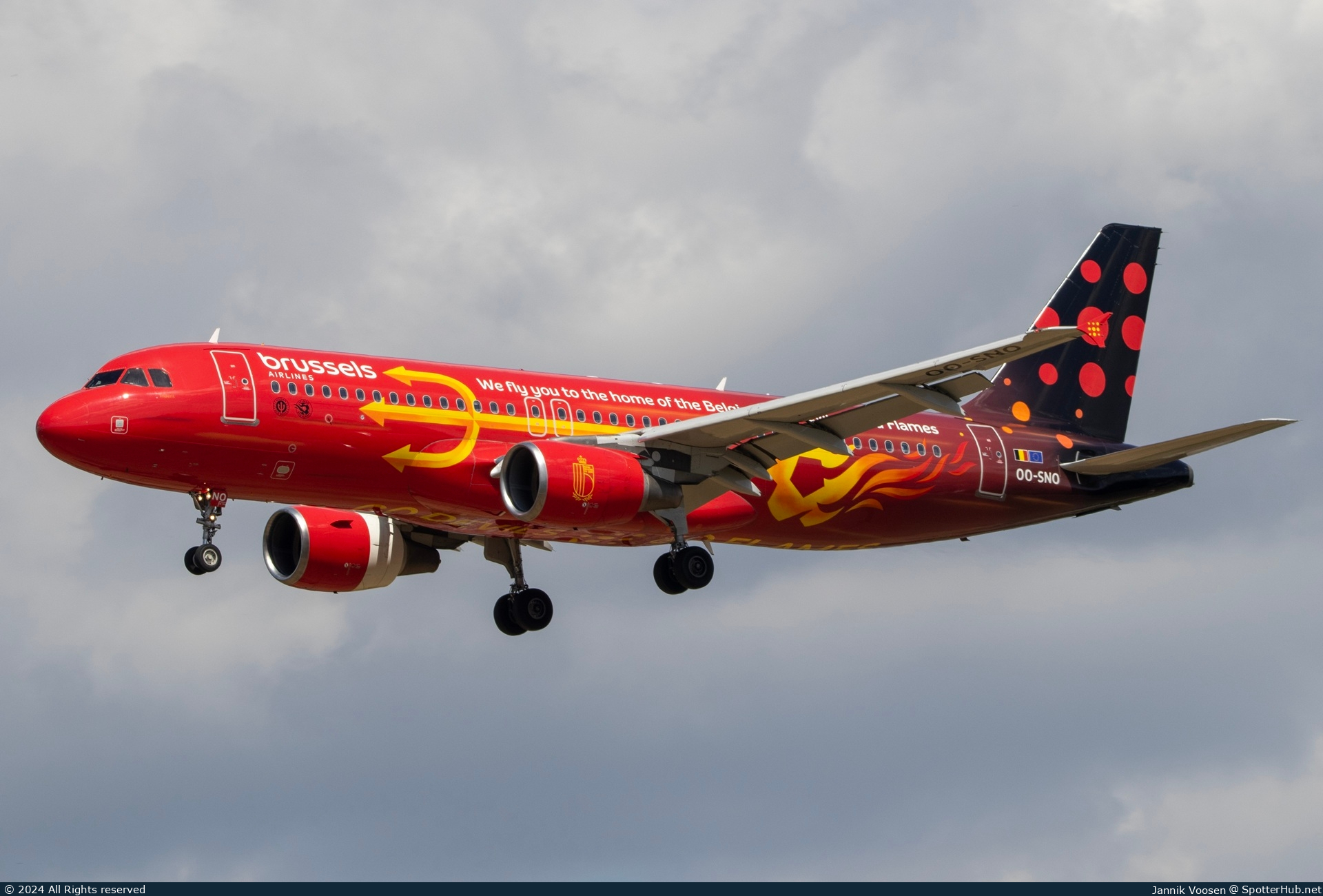 Photo of OO-SNO - Airbus A320-214 operated by Brussels Airlines