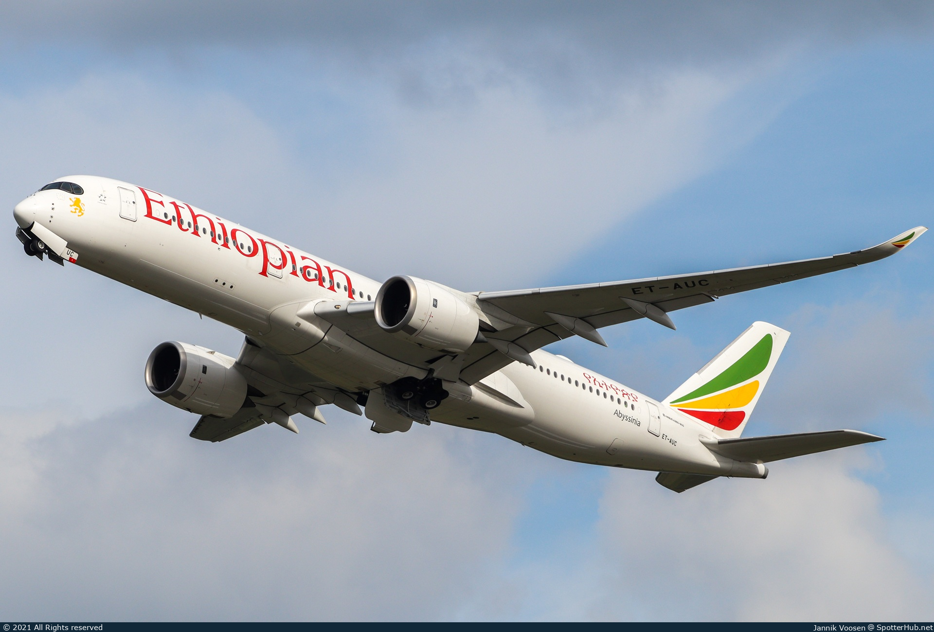 Photo of ET-AUC - Airbus A350-941 operated by Ethiopian Airlines
