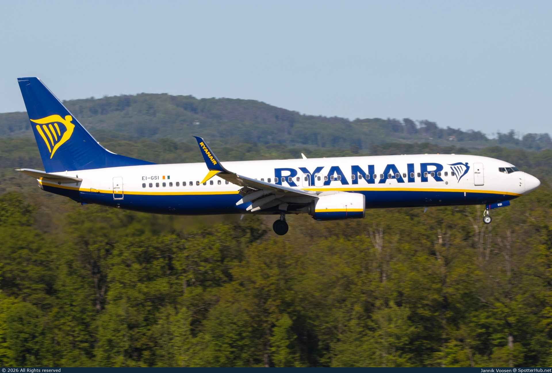 Photo of EI-GSI - Boeing 737-8AS operated by Ryanair