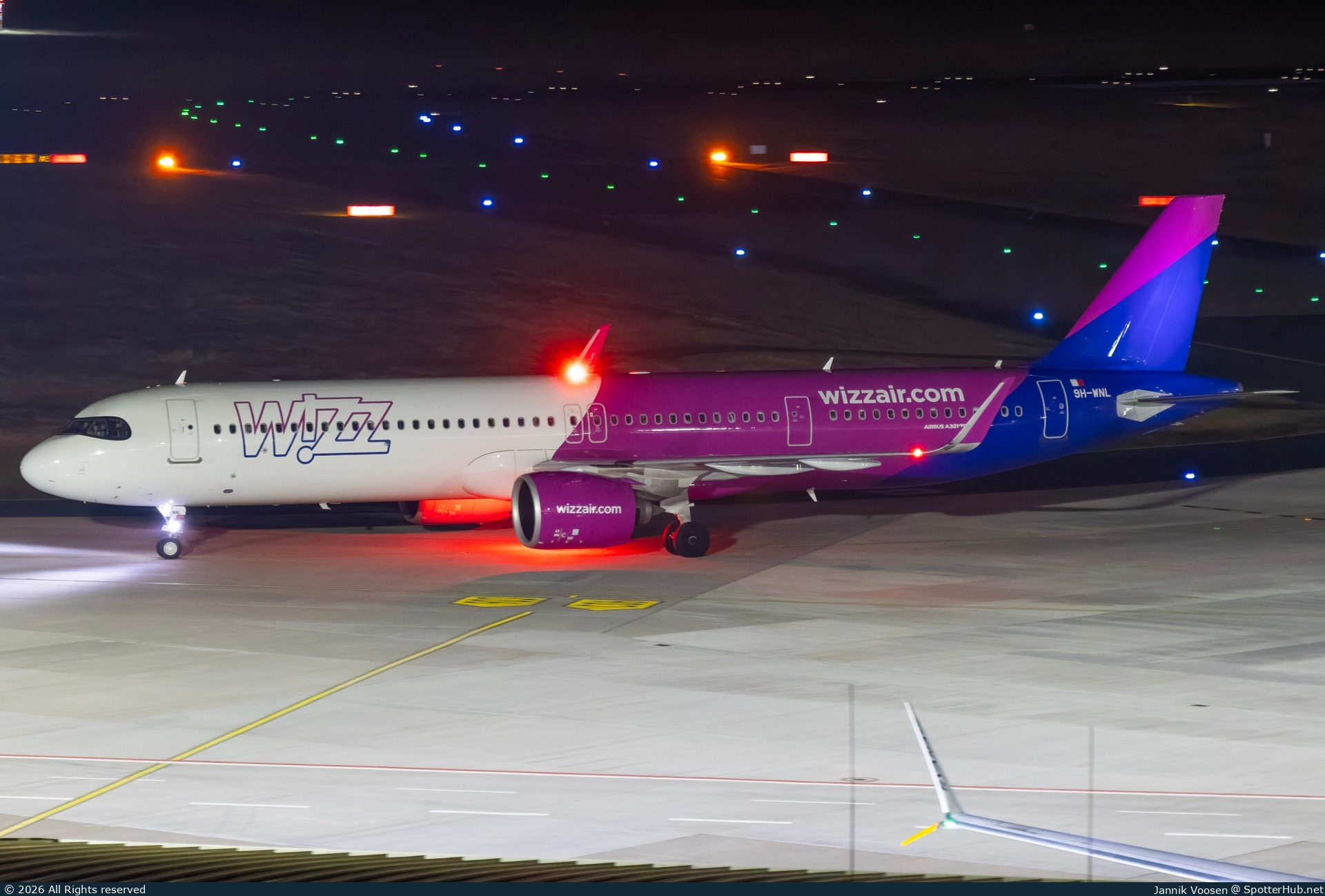 Photo of 9H-WNL - Airbus A321-271NX operated by Wizz Air Malta