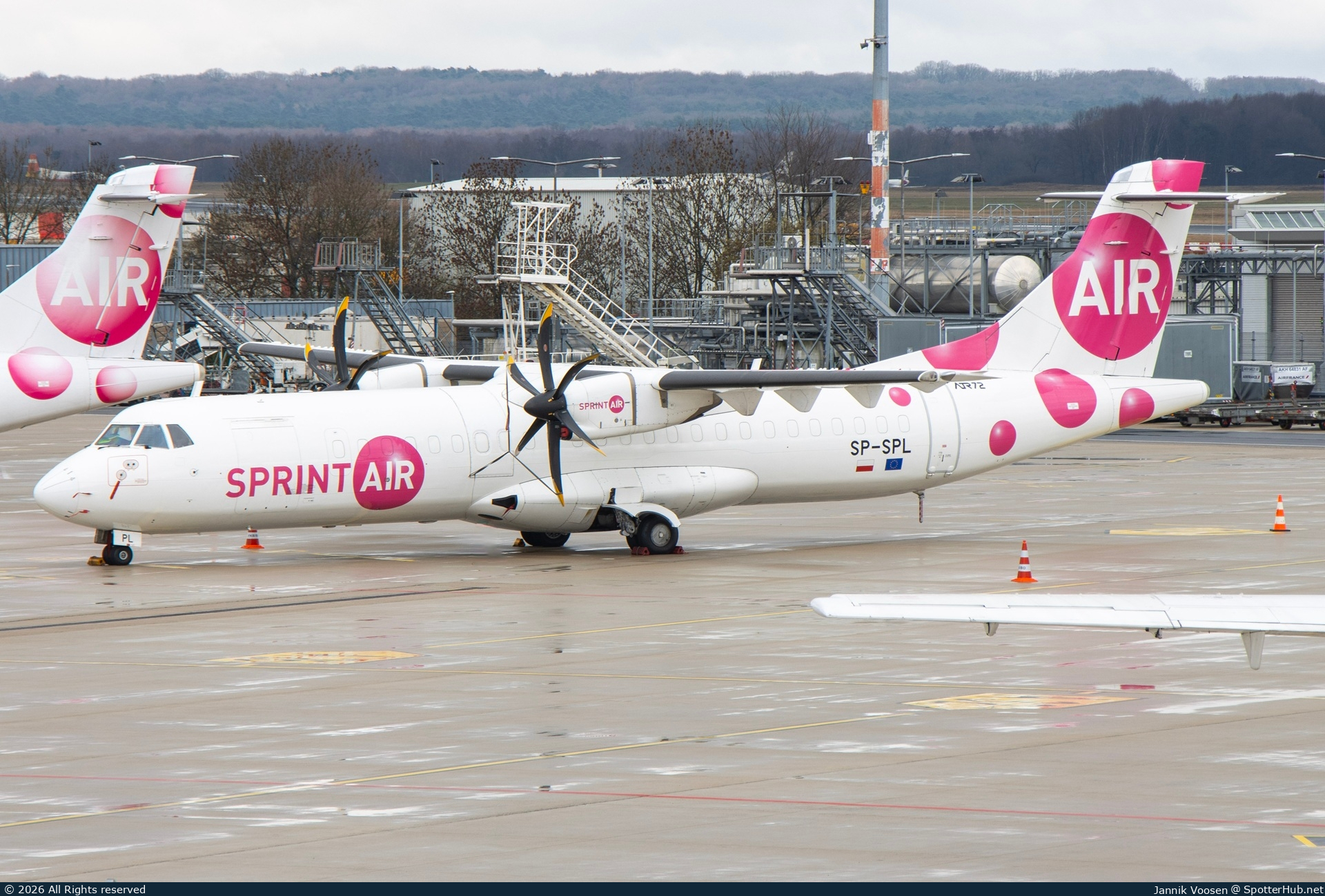 Photo of SP-SPL - ATR 72-500(F) operated by SprintAir
