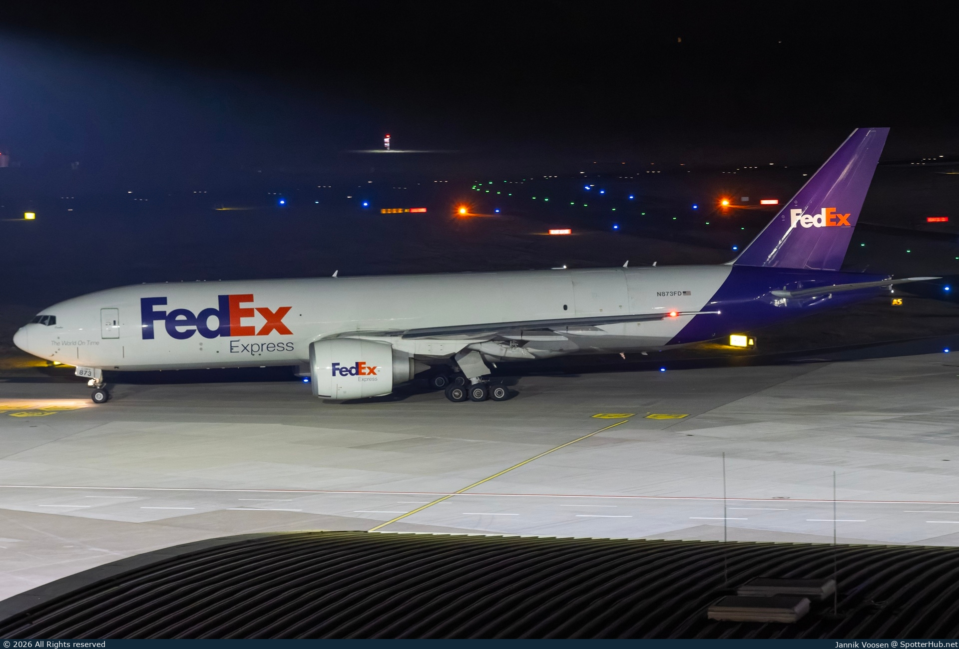 Photo of N873FD - Boeing 777-F operated by FedEx