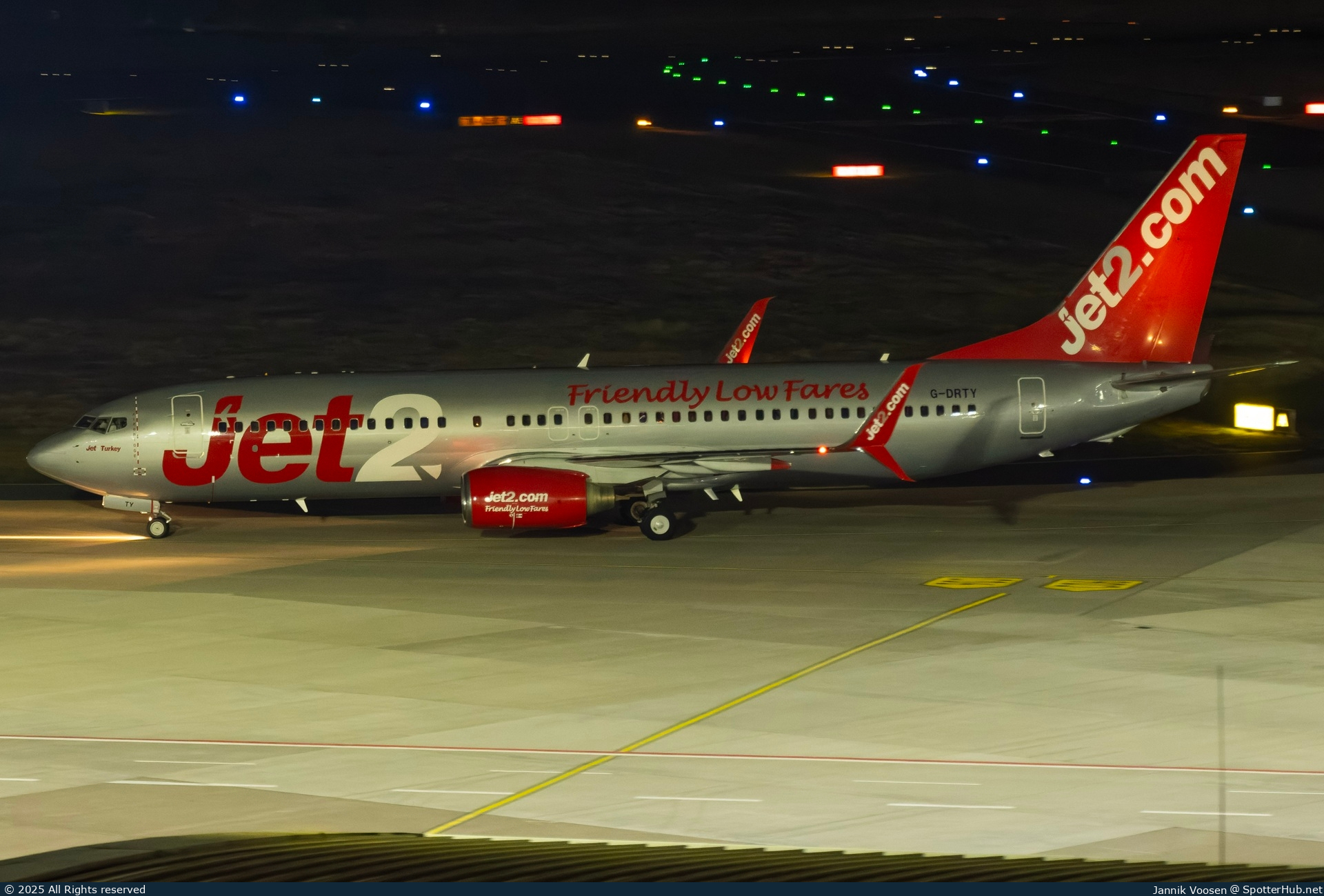 Photo of G-DRTY - Boeing 737-8AS operated by Jet2