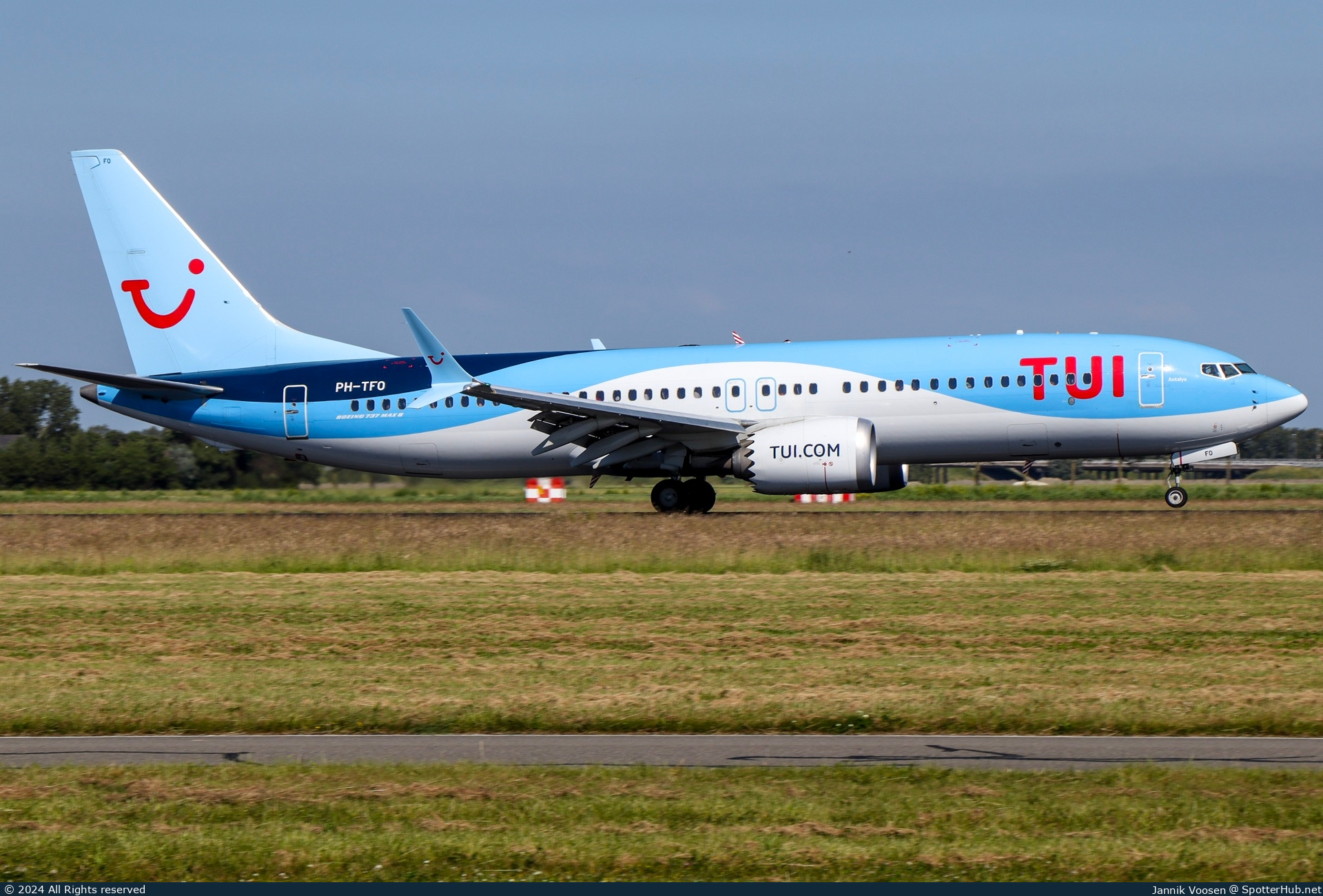 Photo of PH-TFO - Boeing 737 MAX 8 operated by TUI Airlines Nederland