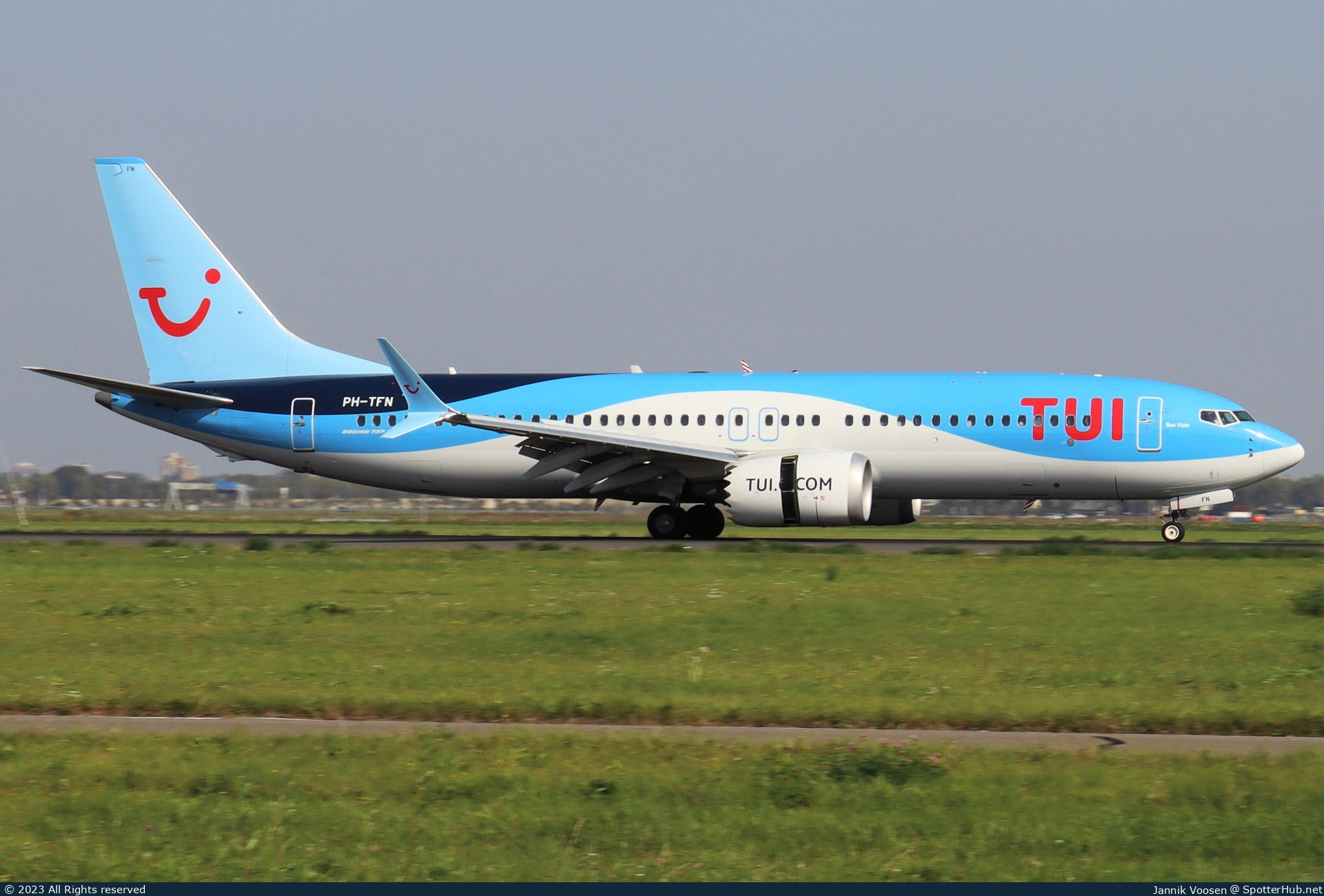 Photo of PH-TFN - Boeing 737 MAX 8 operated by TUI Airlines Nederland