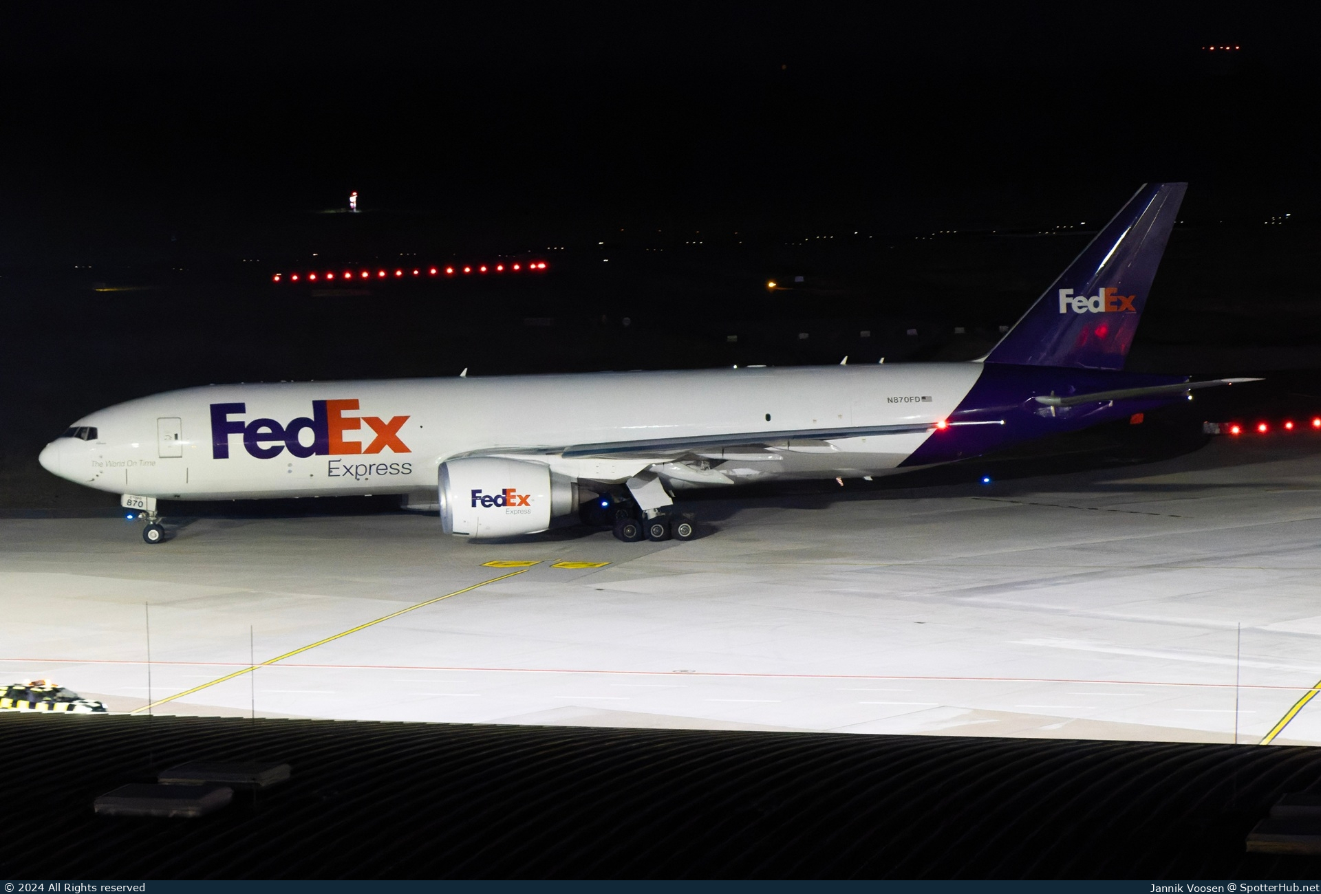 Photo of N870FD - Boeing 777-F operated by FedEx