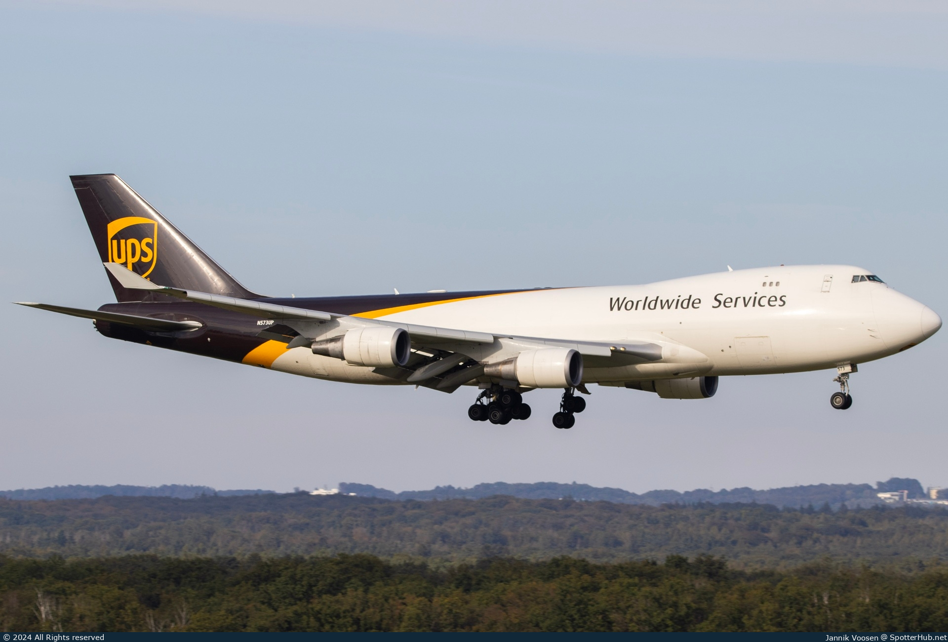 Photo of N573UP - Boeing 747-44AF operated by UPS United Parcel Service