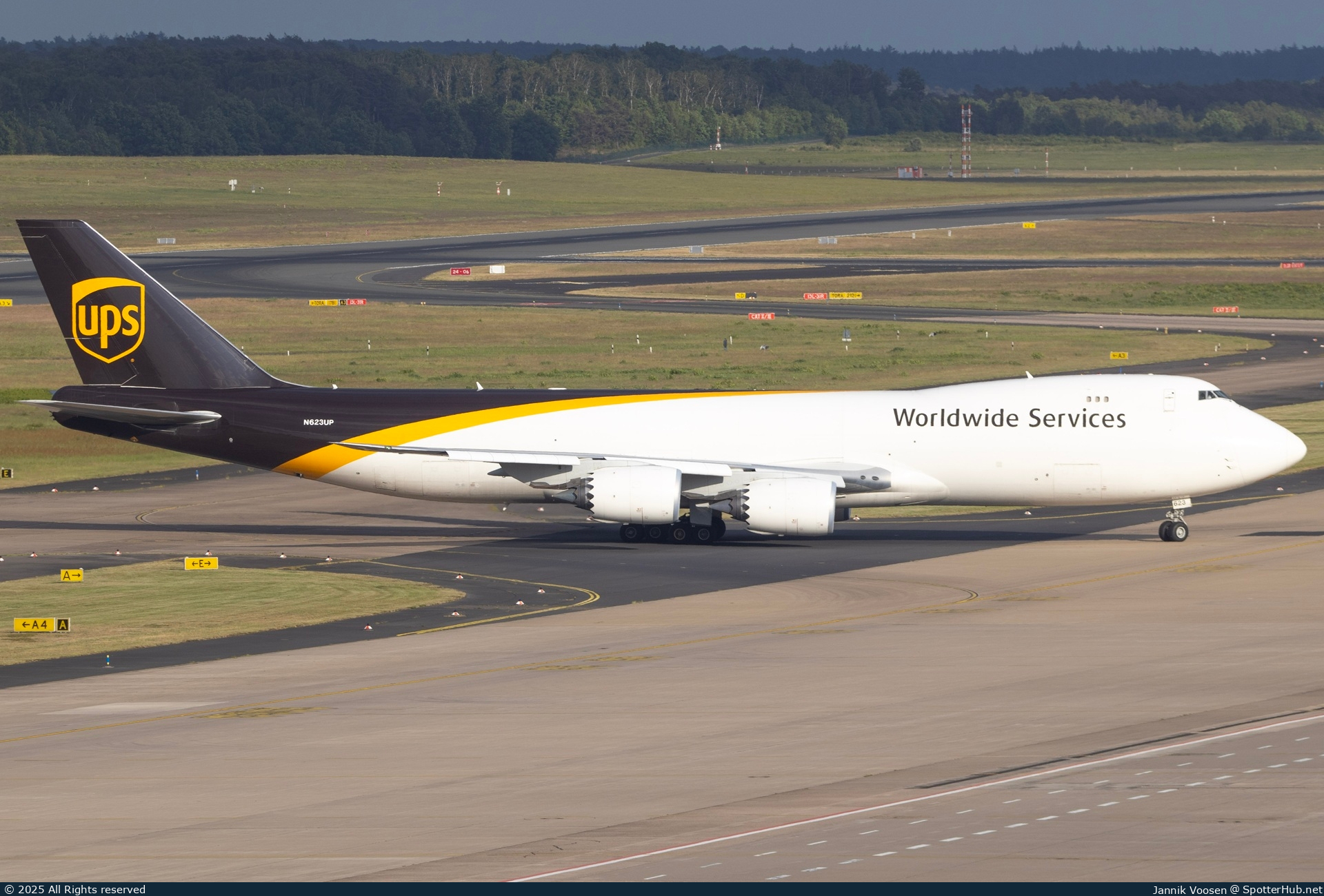 Photo of N623UP - Boeing 747-8F operated by UPS United Parcel Service