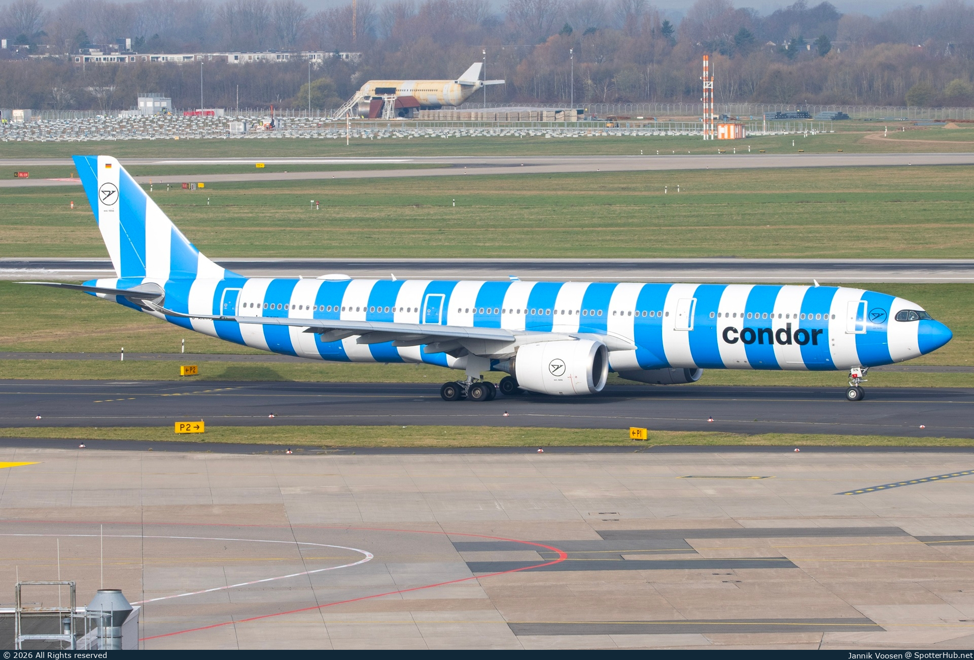 Photo of D-ANRN - Airbus A330-941 operated by Condor